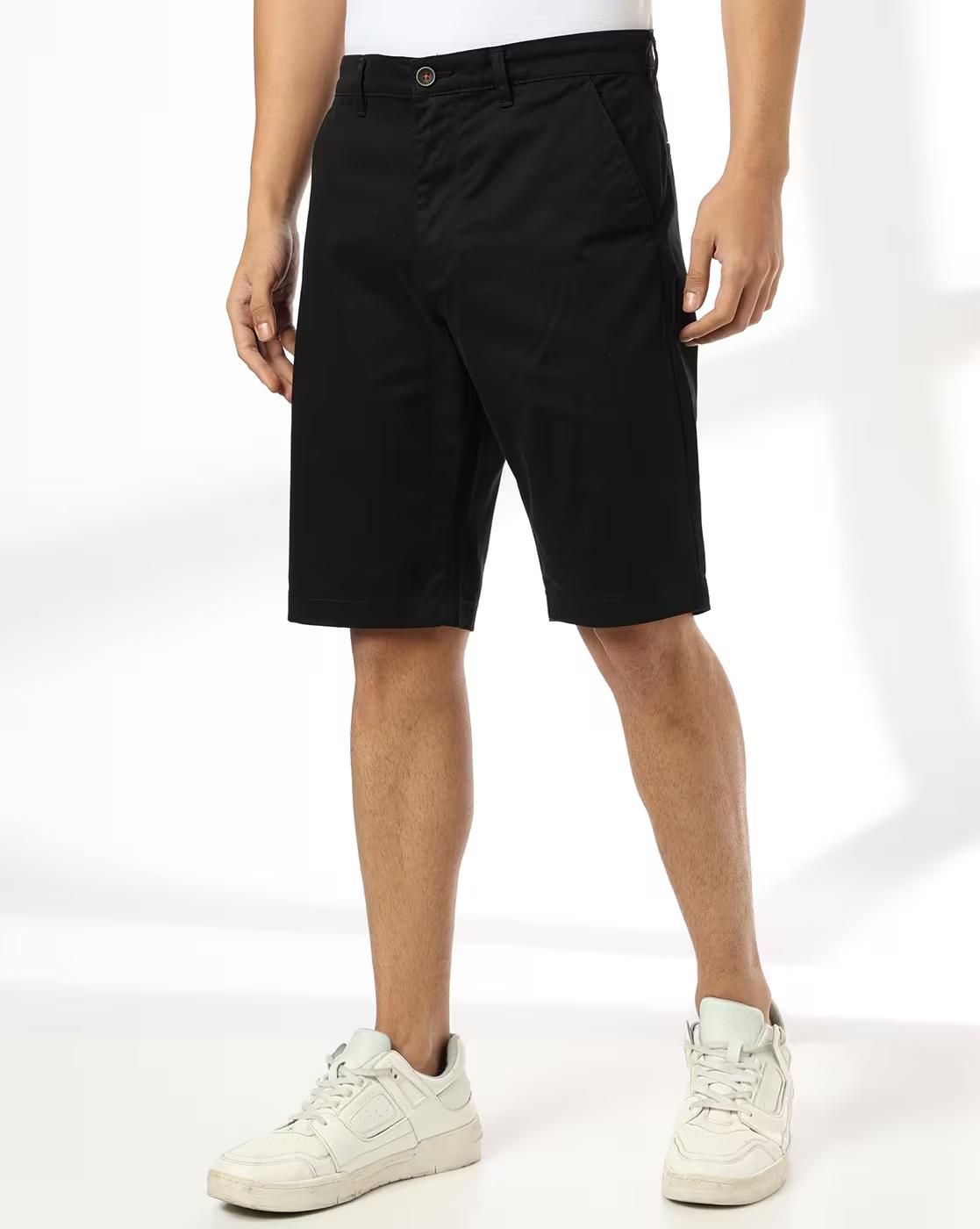 Men Regular Fit Shorts with Insert Pockets