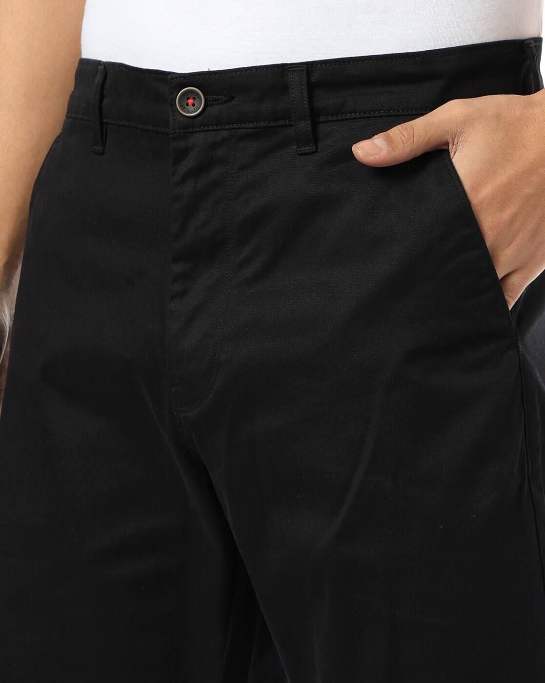 NETPLAY | Men Regular Fit Shorts with Insert Pockets|3