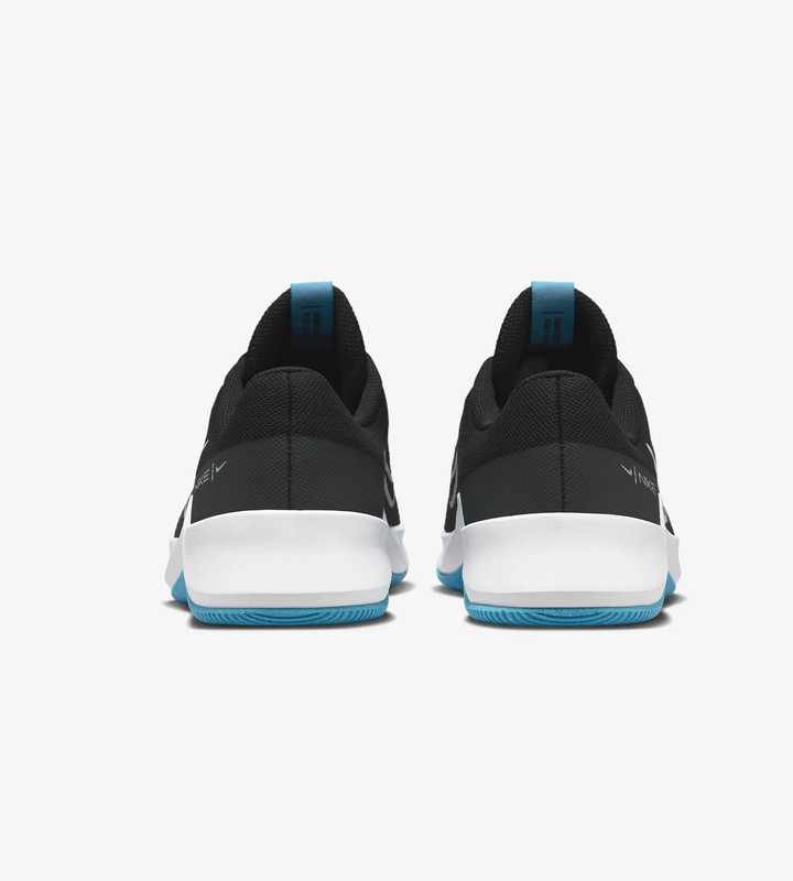 NIKE MC TRAINER 2