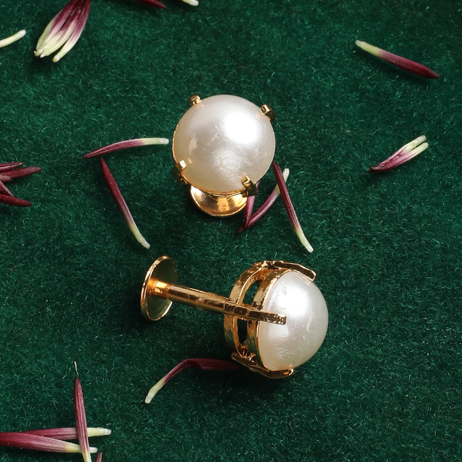 The Nila Gold Plated Pearl Stud