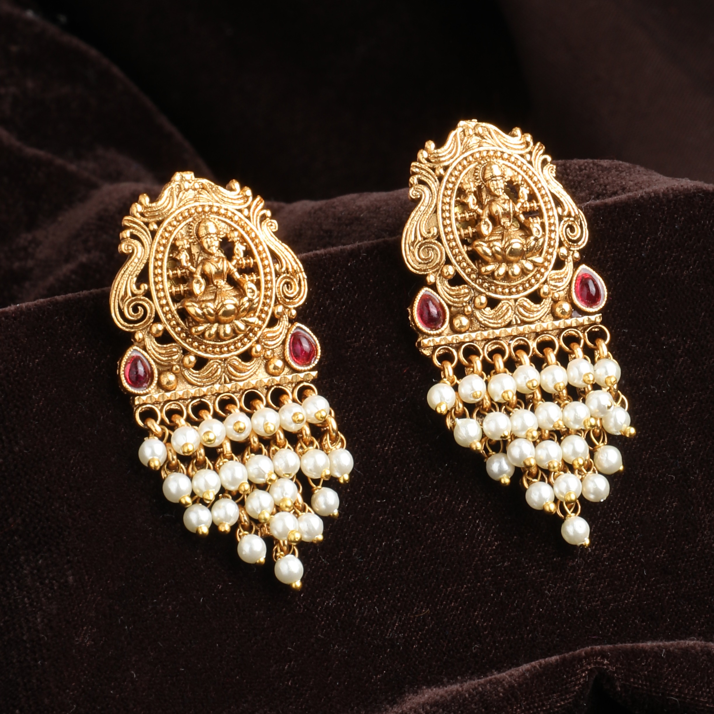 The Nila Gold Plated Pearl Top Earings