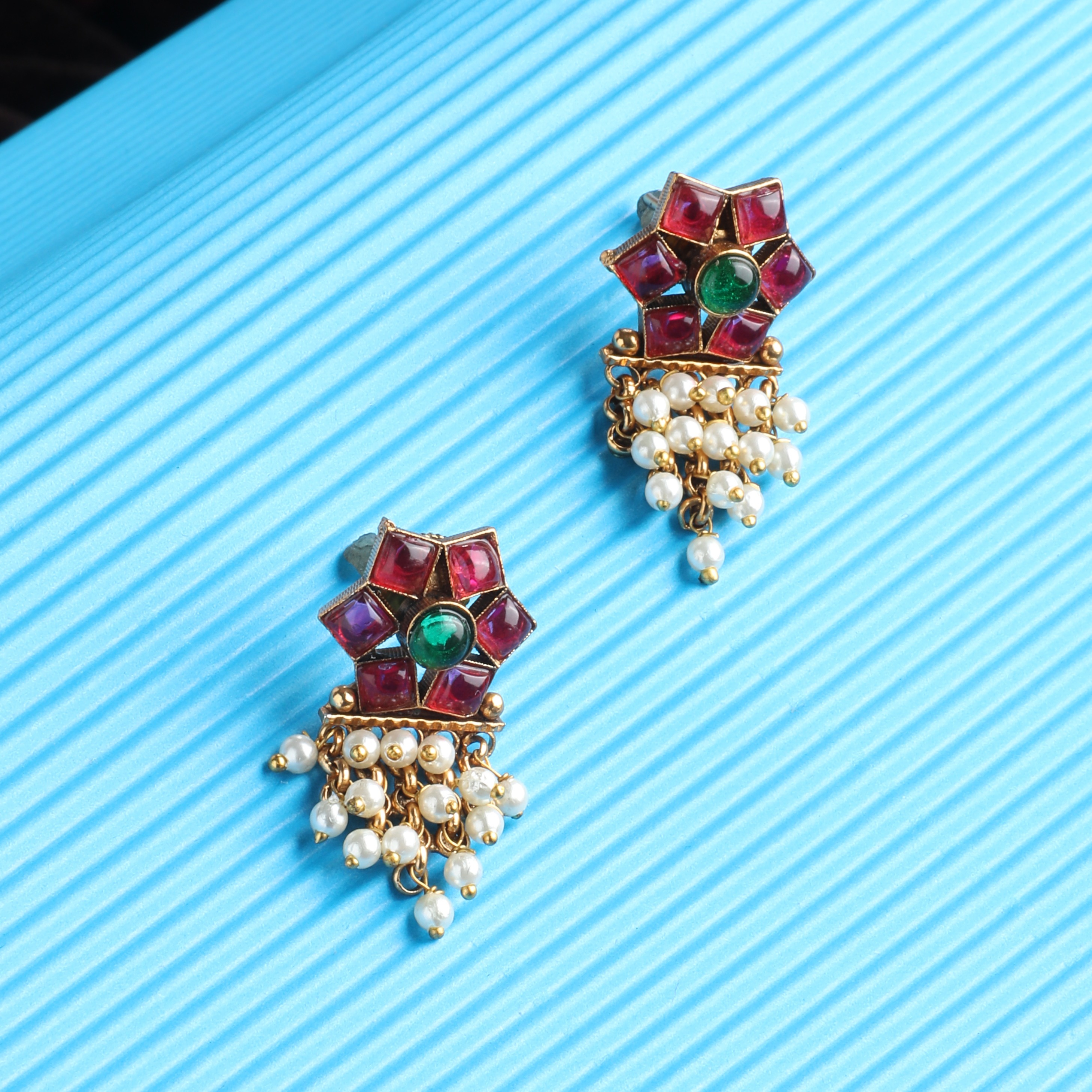 The Nila Gold Plated Kundan Floral Top Earings