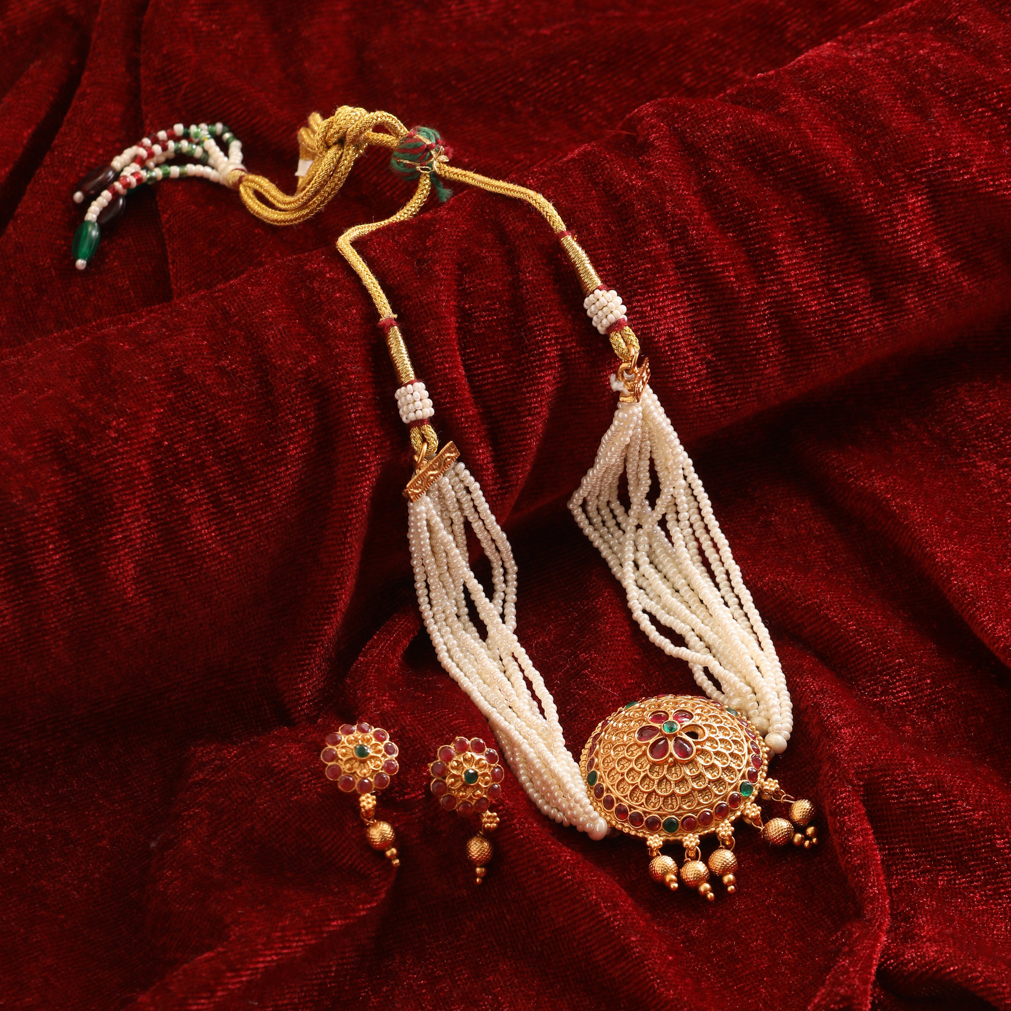 The Nila Gold Plated Pearl and Kundan Choker Set