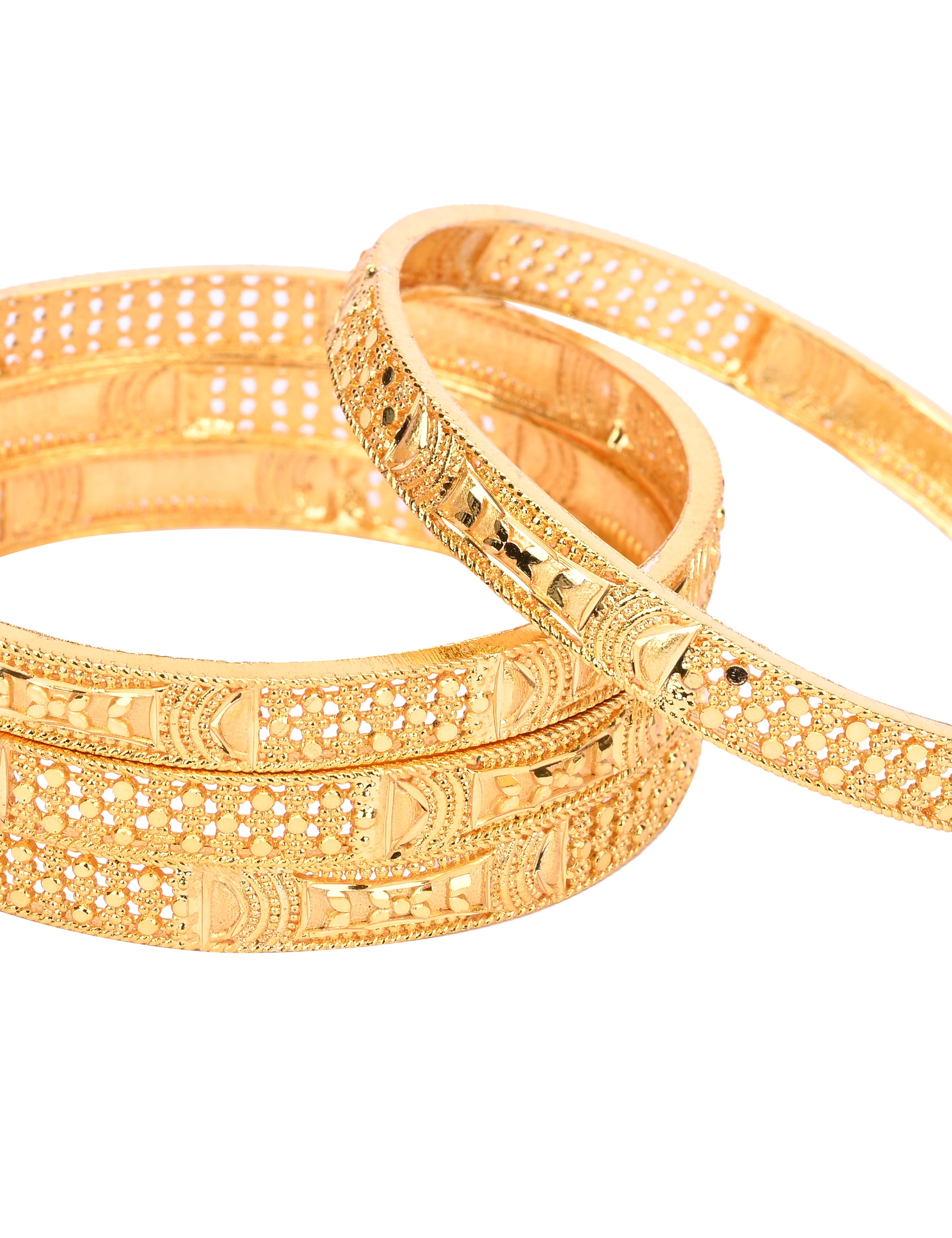 The Nila Gold Forming Plain Bangles