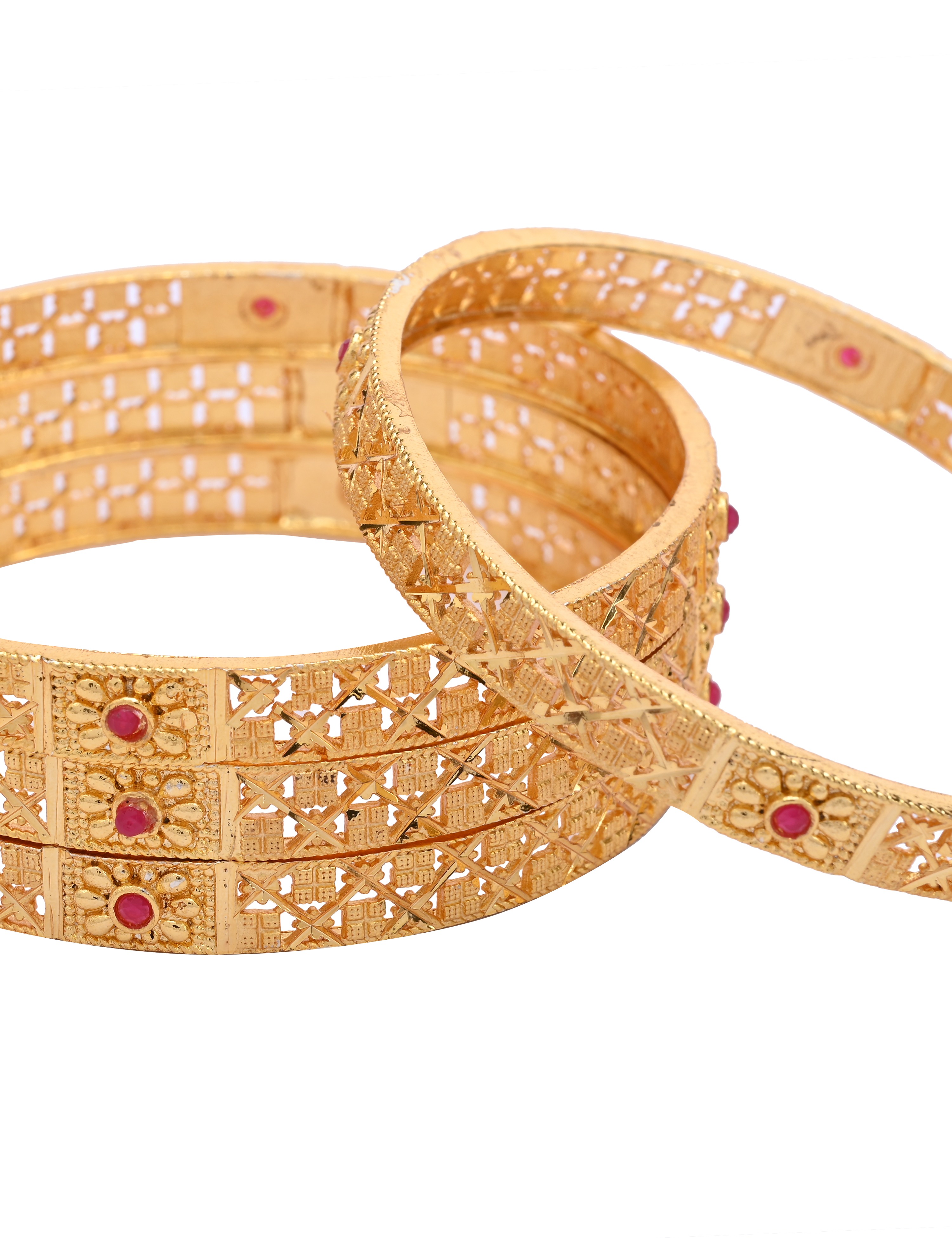 The Nila Gold Forming Plain Bangles