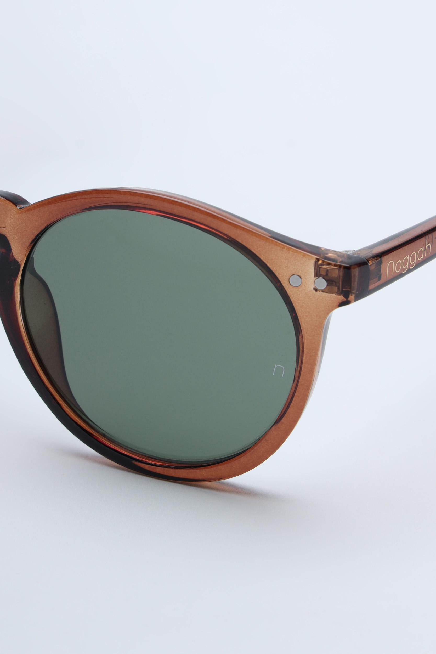 Hand-Crafted Unisex Bamboo Sunglasses (Dark Brown Frame) – Shark Bite  Apparel