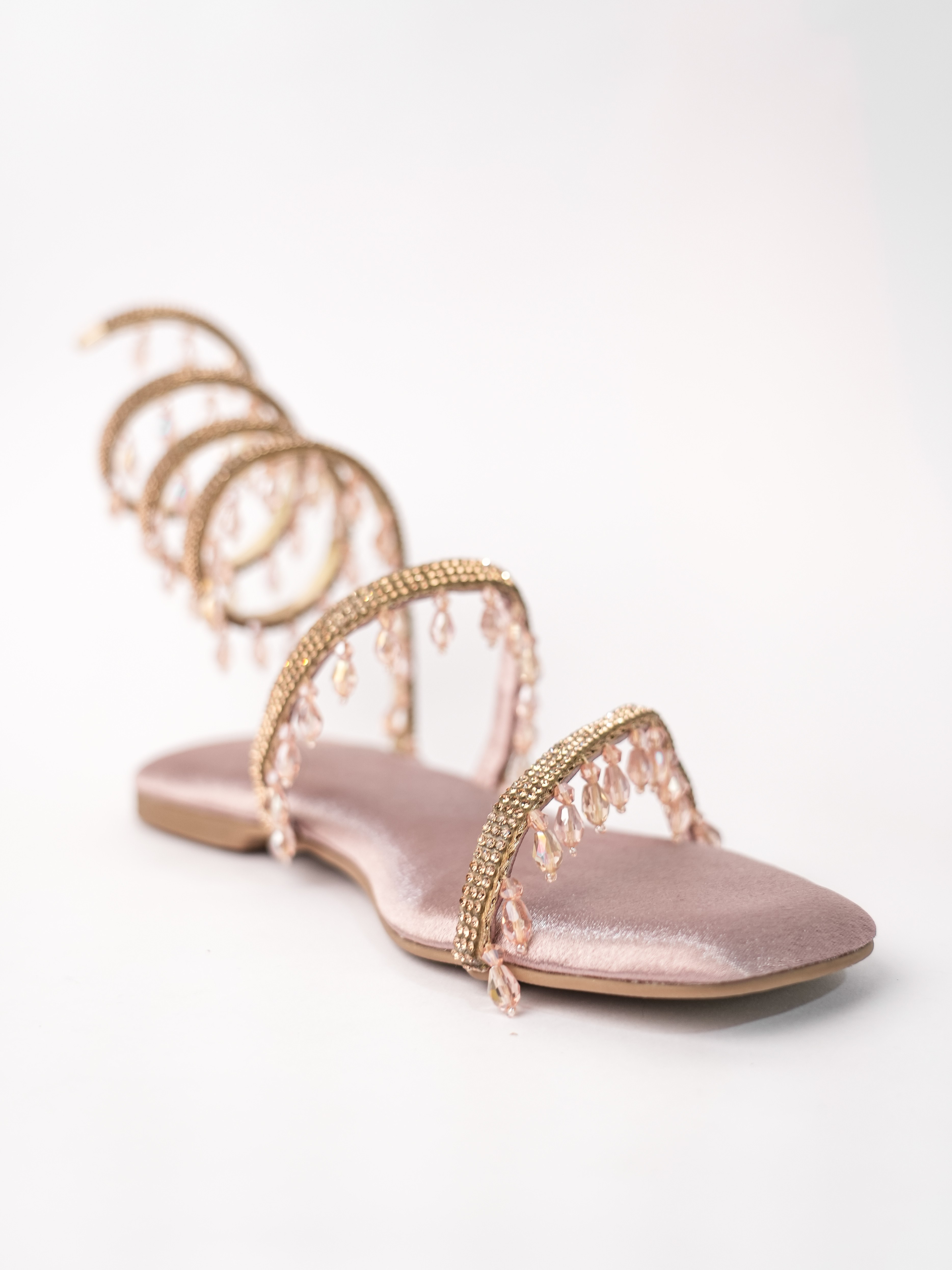 AMBER ROSE SPRING FLATS