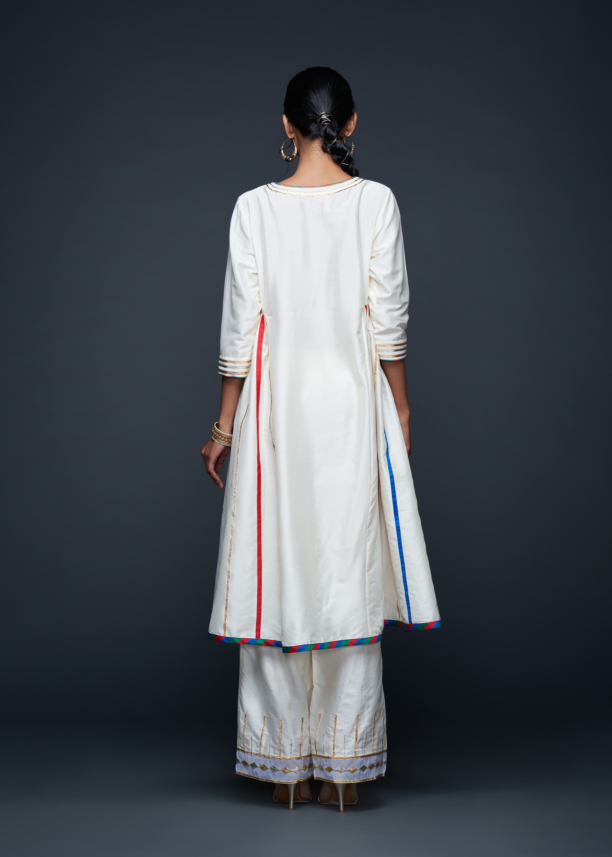 Off White Gathered Kurta