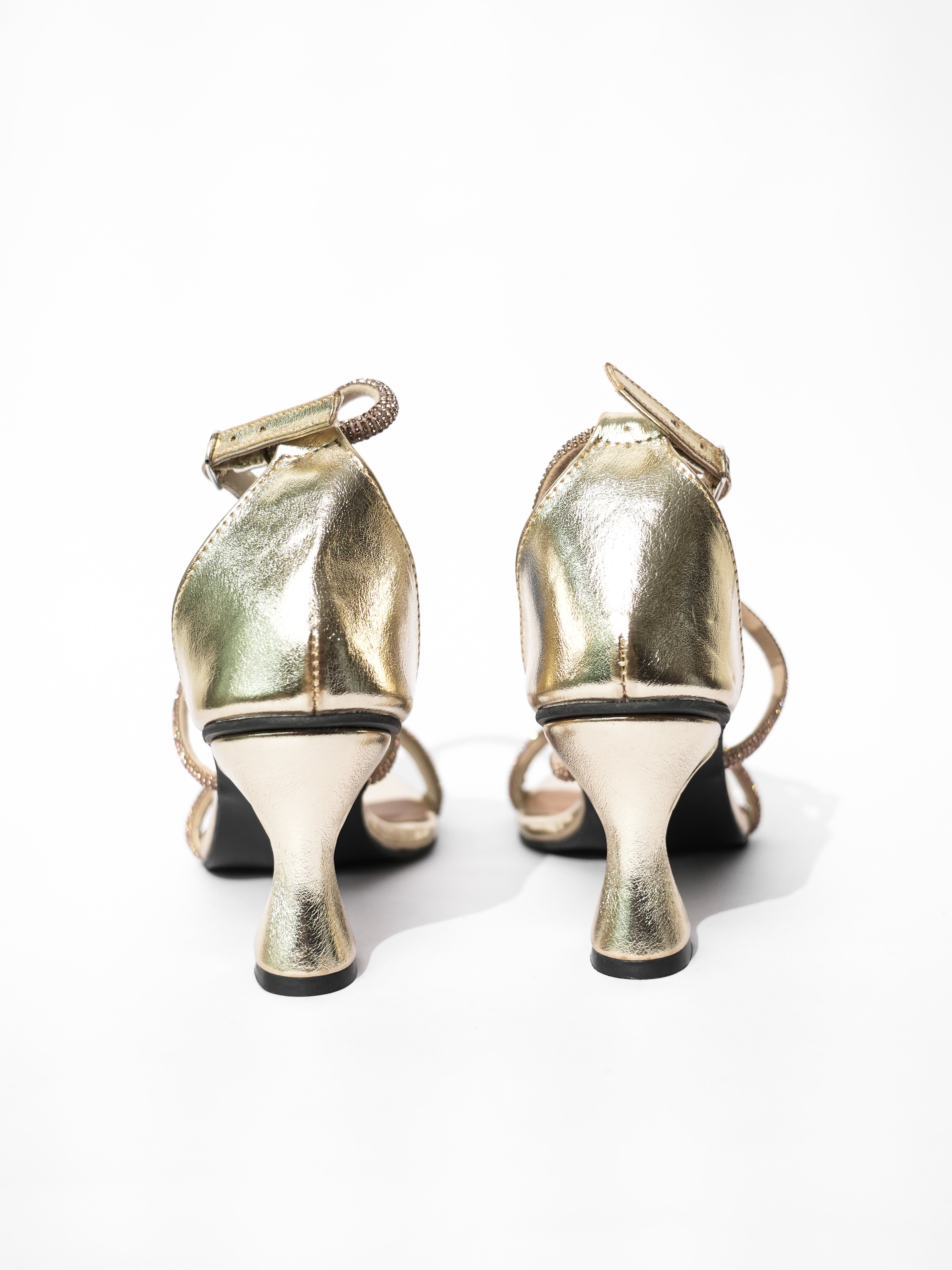 DIOR KNOT HEELS