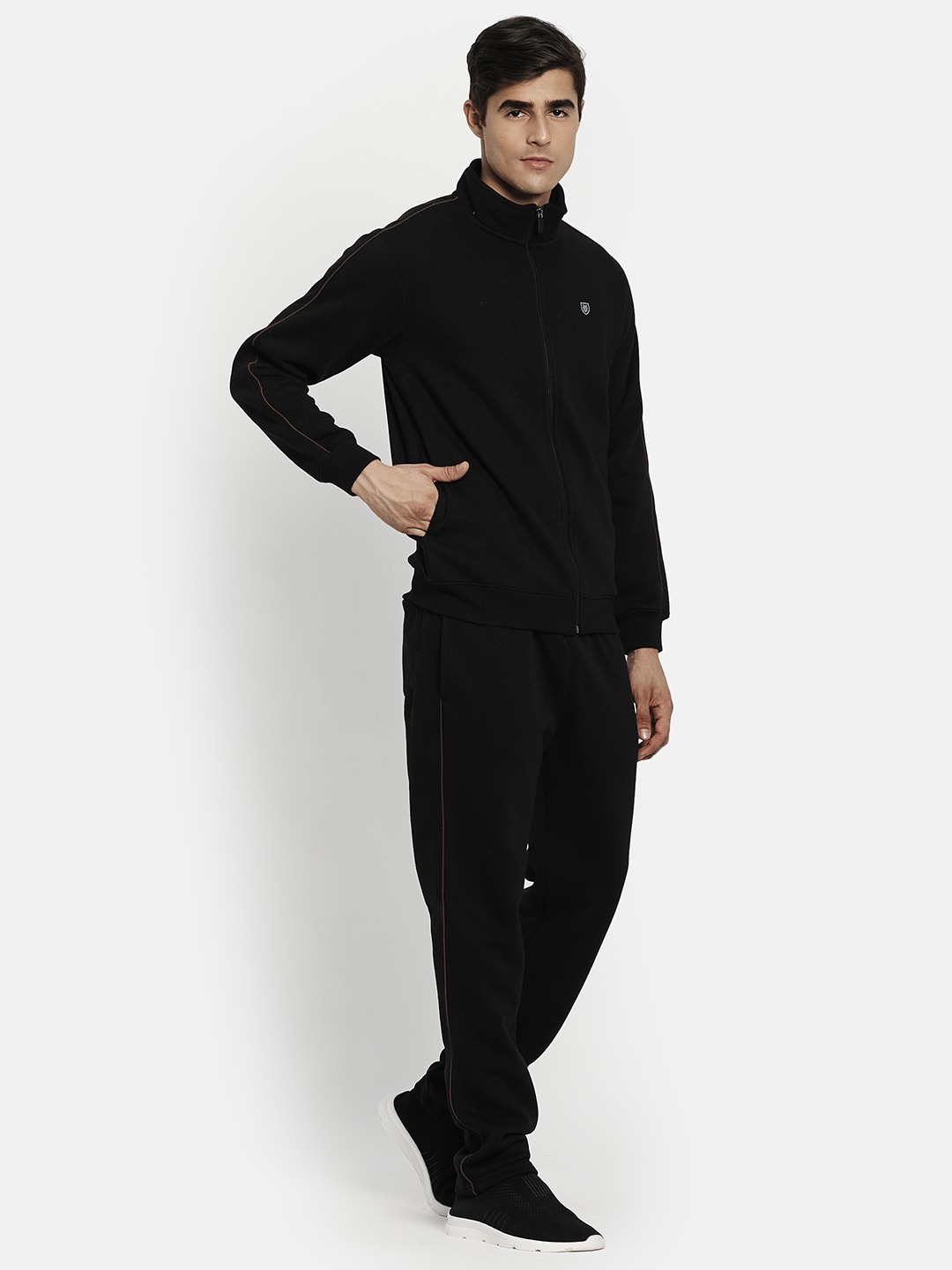 Octave Men Black Solid Tracksuits
