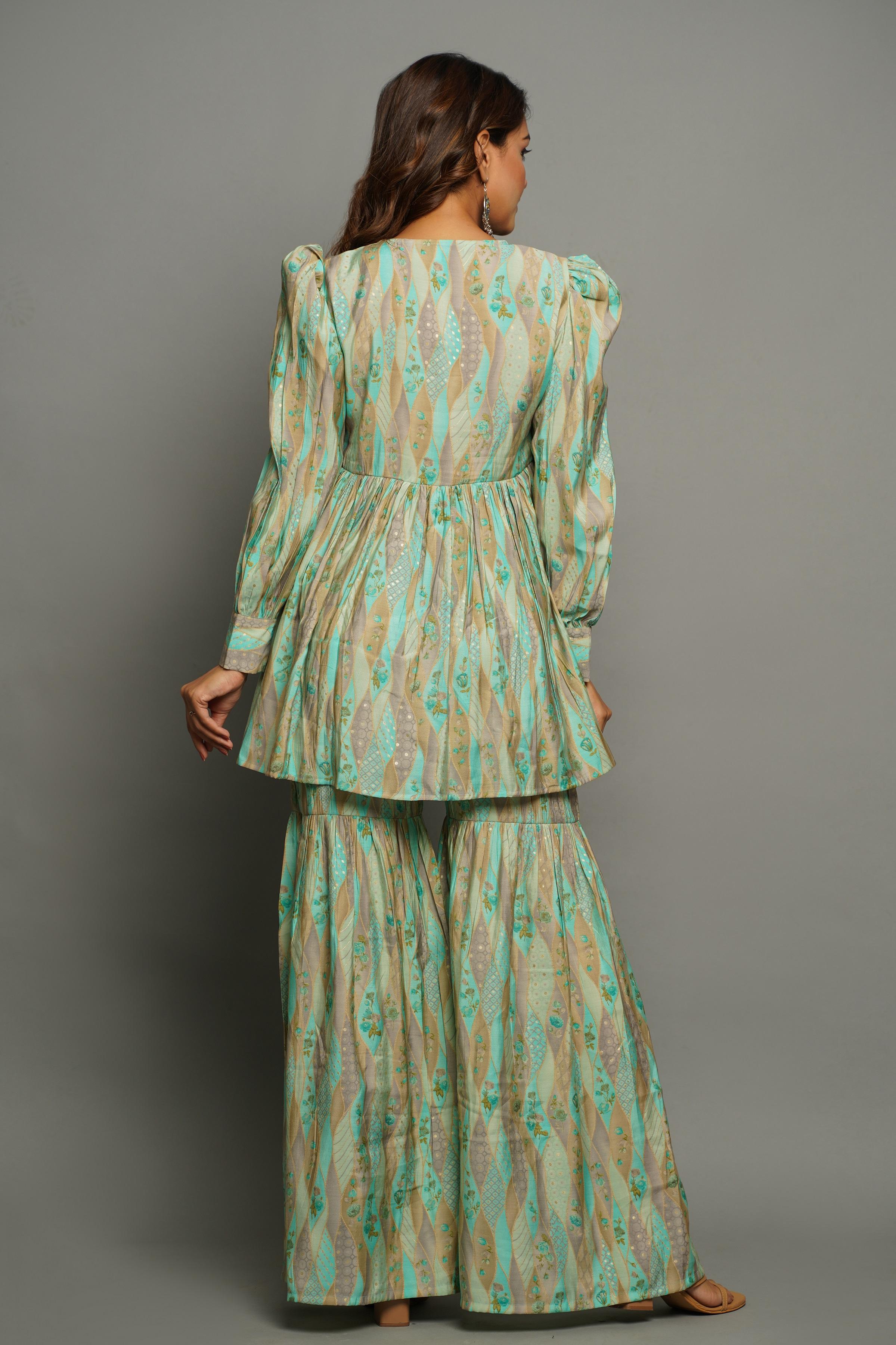 BEAUTIFUL GREEN PRINTED SWEETHEART NECK DESIGN CO-ORD SET