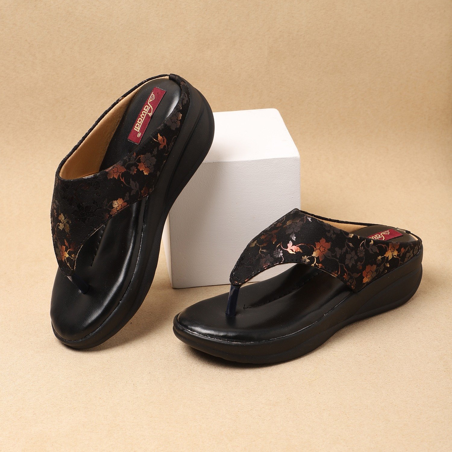 Women's Black Floral Printed Soft Sole Comfort Sandals – Ethnic & Casual Wear