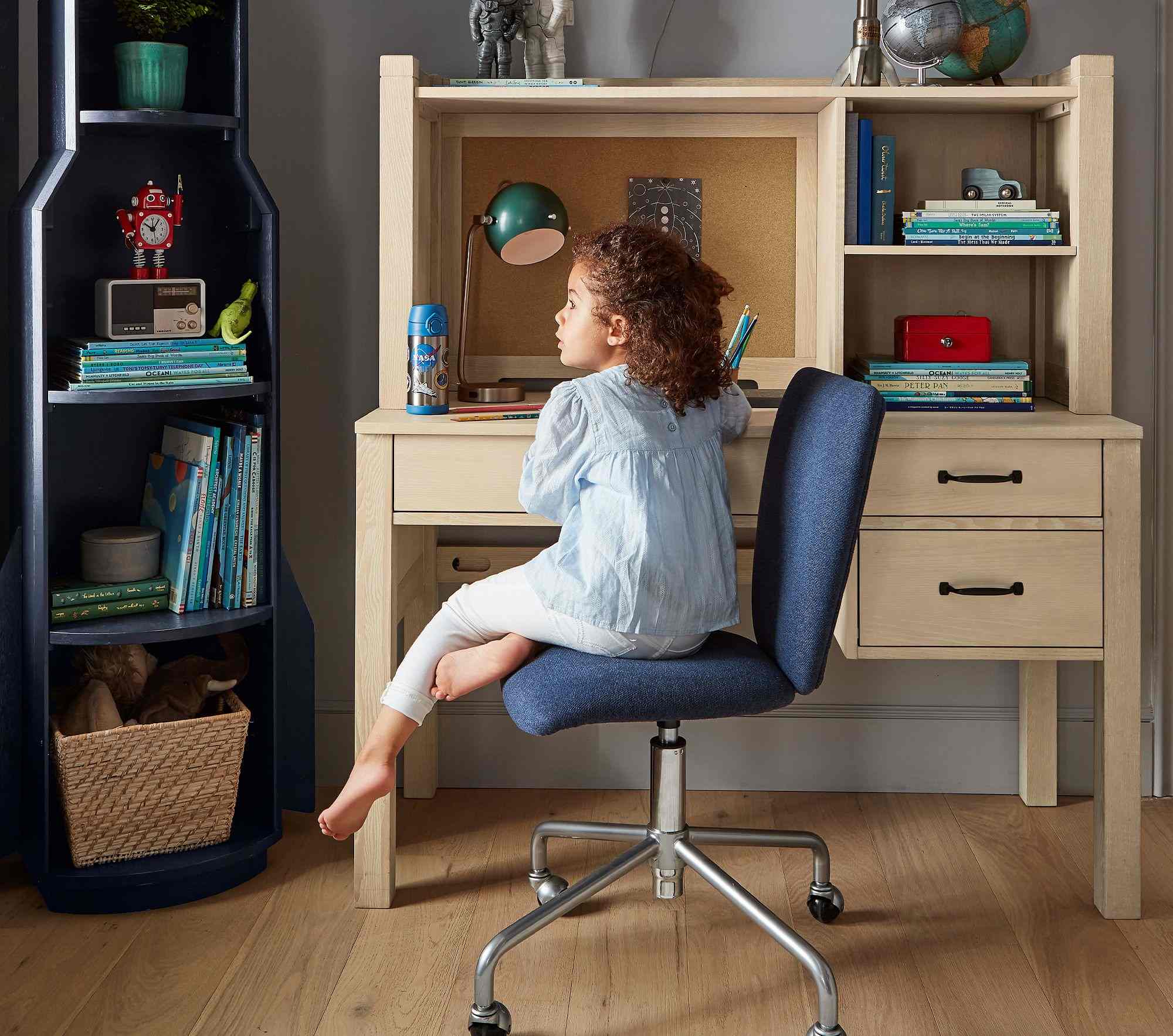 Upholstered Square Task Chair