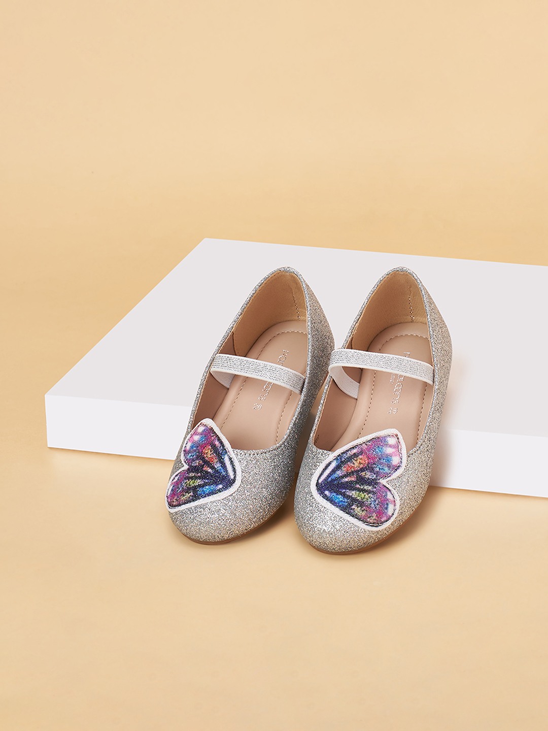 Pantaloons Junior Silver Ballerinas