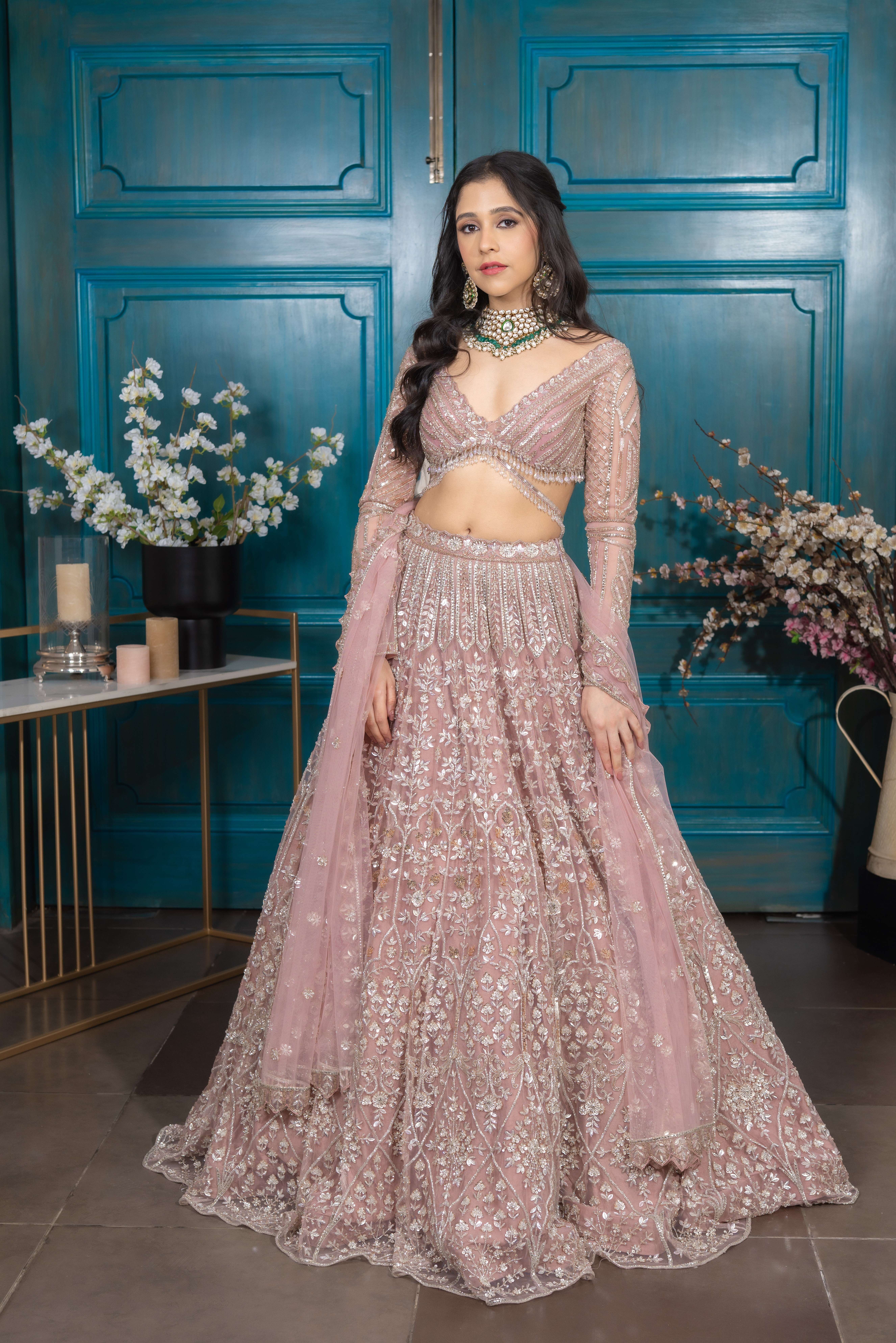 Biscotti Lehenga