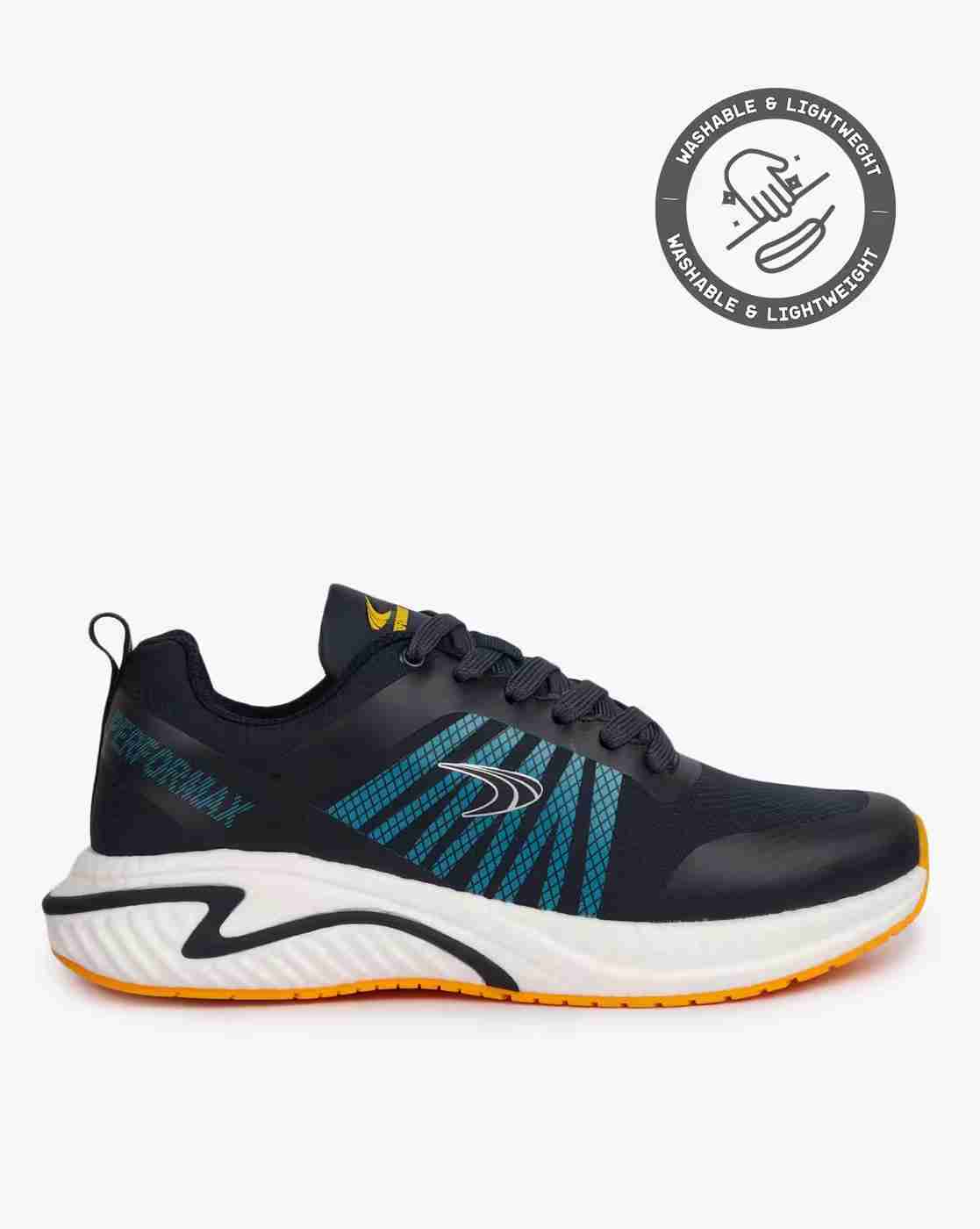 Textured Low-Top Lace-Up Shoes