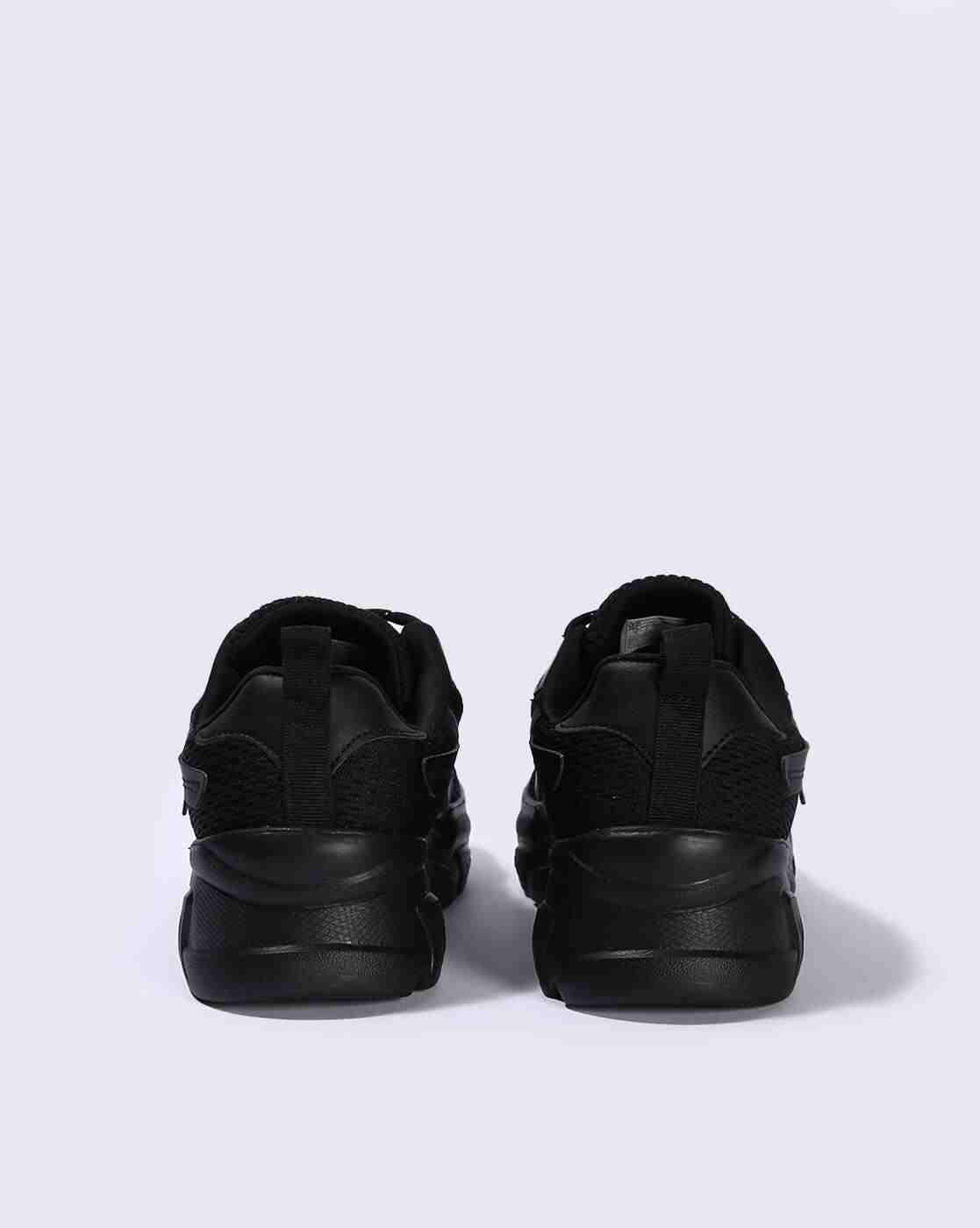 PERFORMAX | Low-Top Lace-Up Performance Shoes|3
