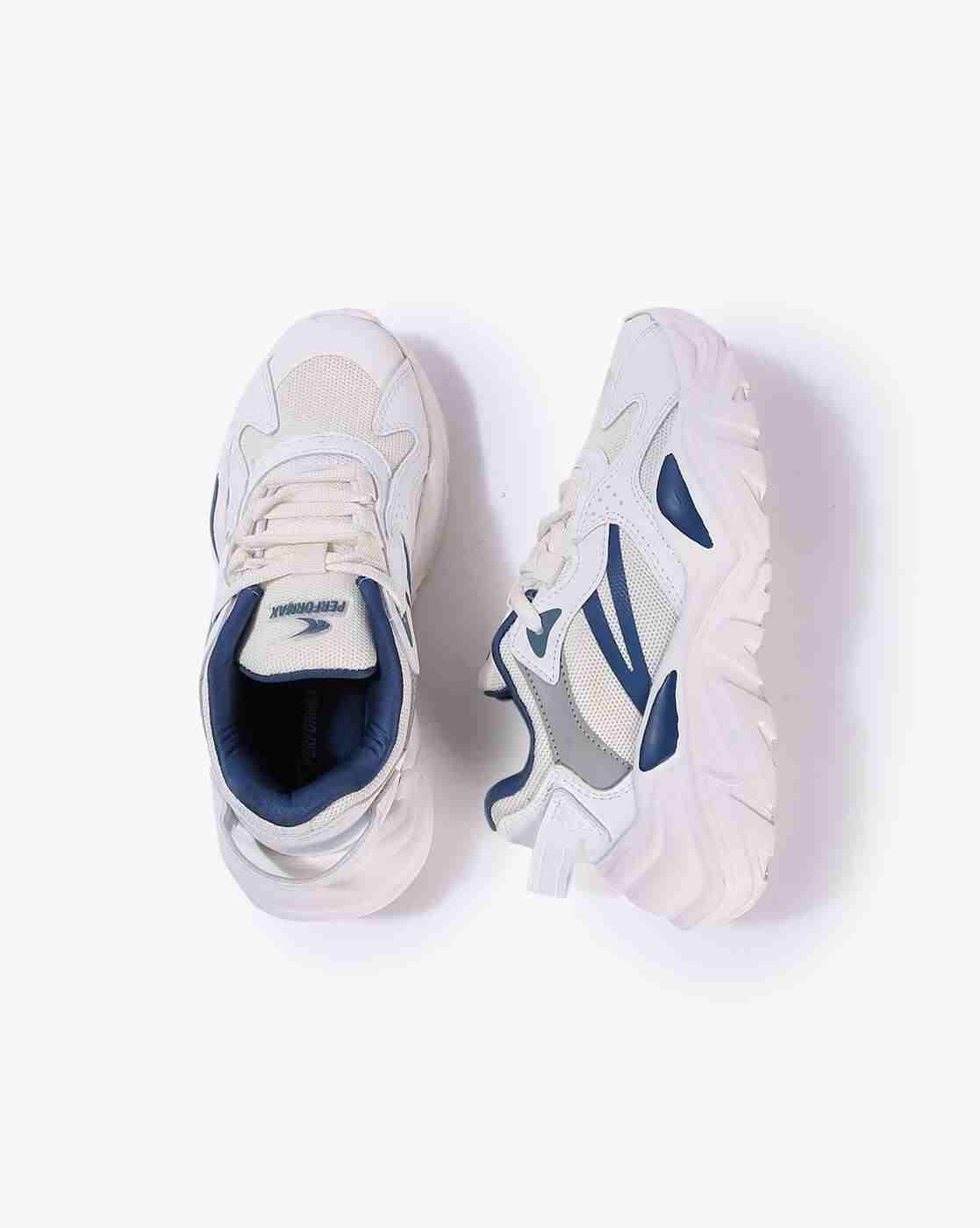 Boys Low-Top Lace-Up Shoes