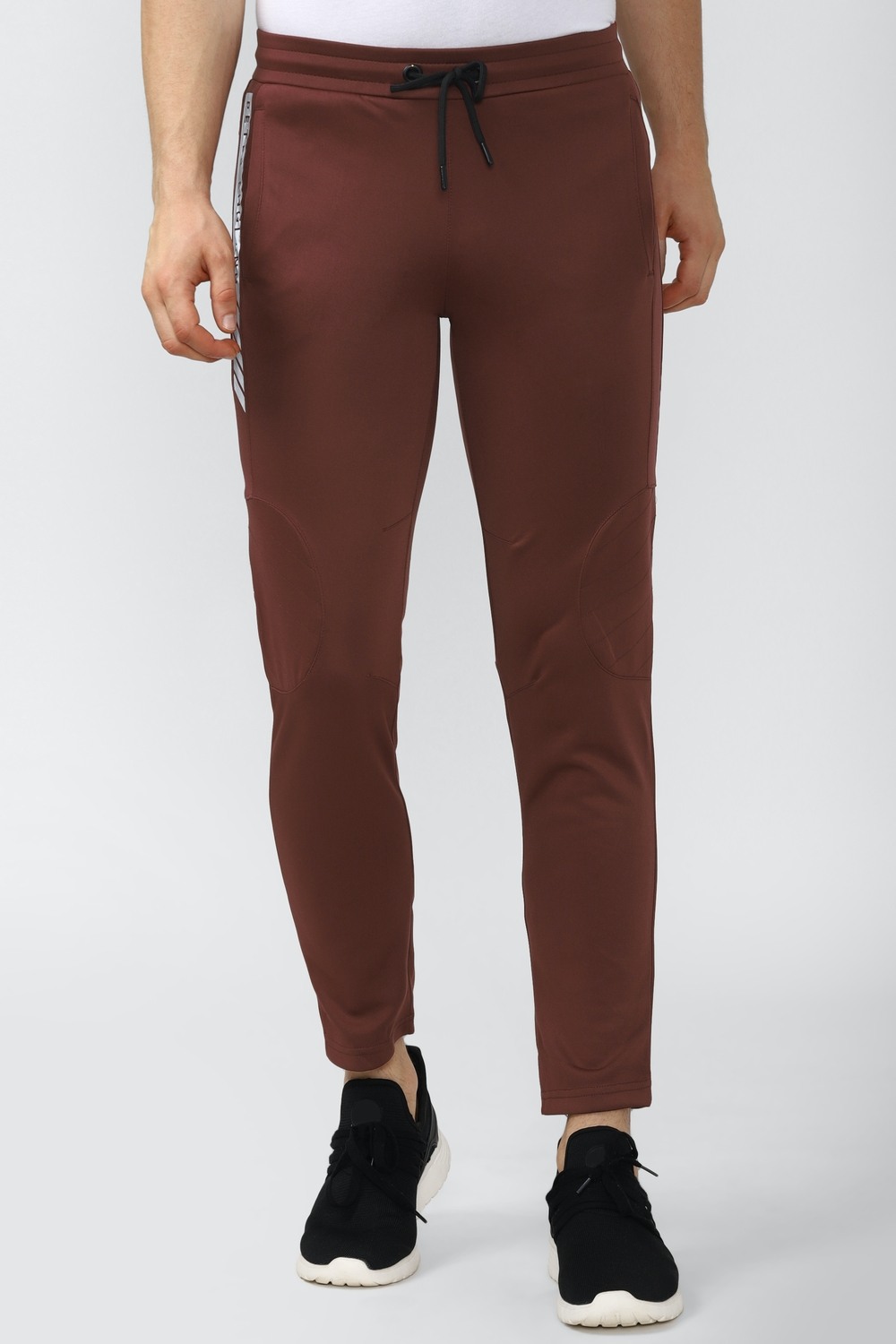 Men MaroonSolid Casual Track Pants