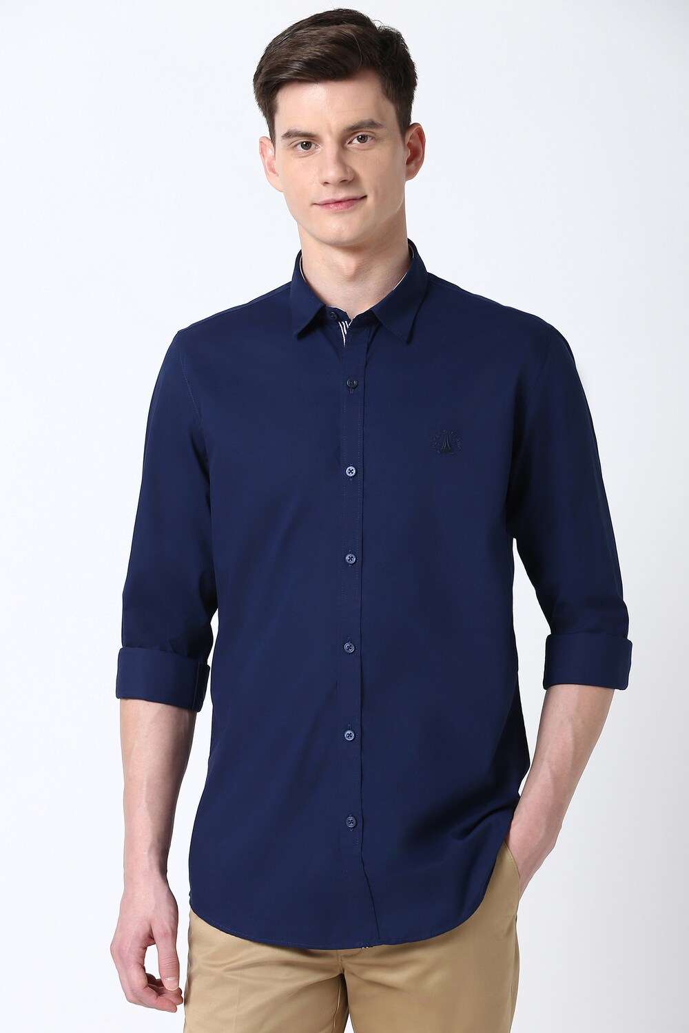 Men Navy Slim Fit Solid Shirt