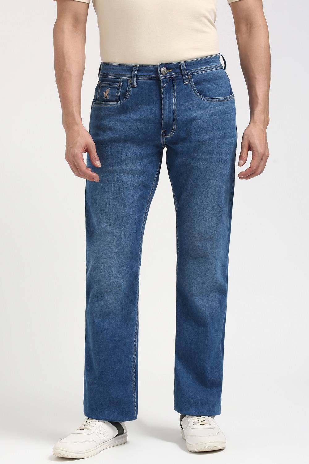 Men Blue Light Wash Jeans