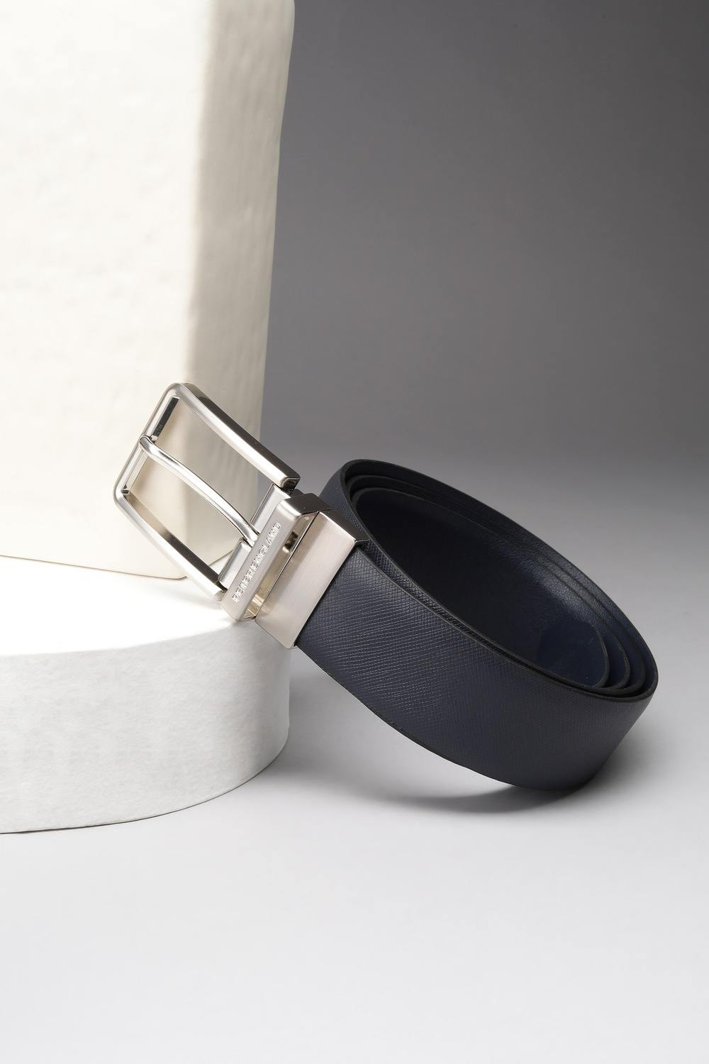 Men Navy Textured Leather Belt