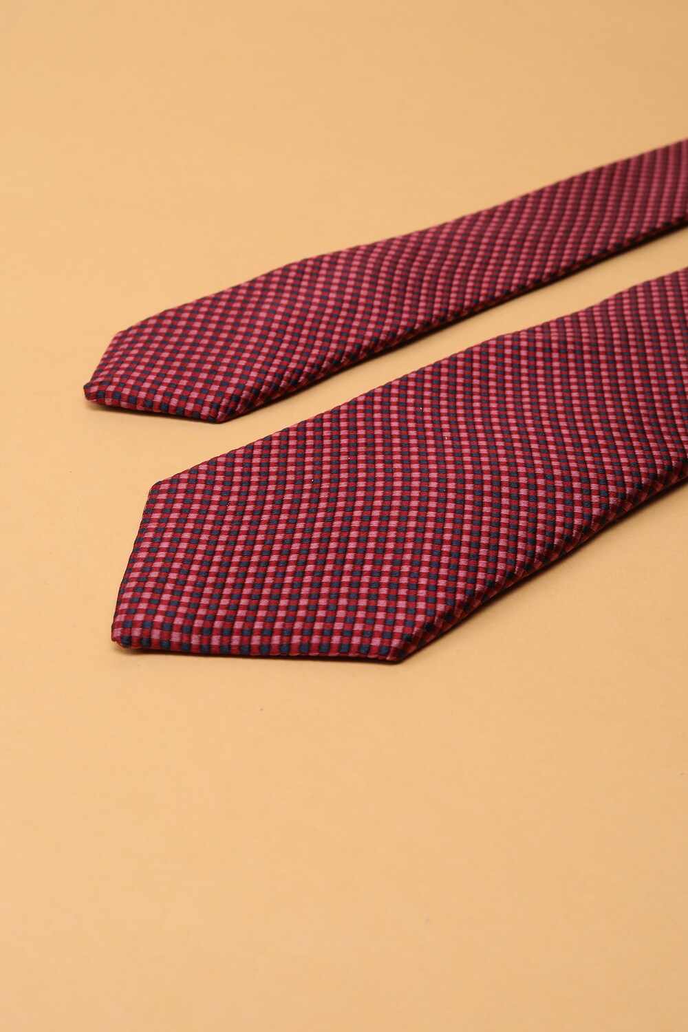 Men Red Embroidered Tie
