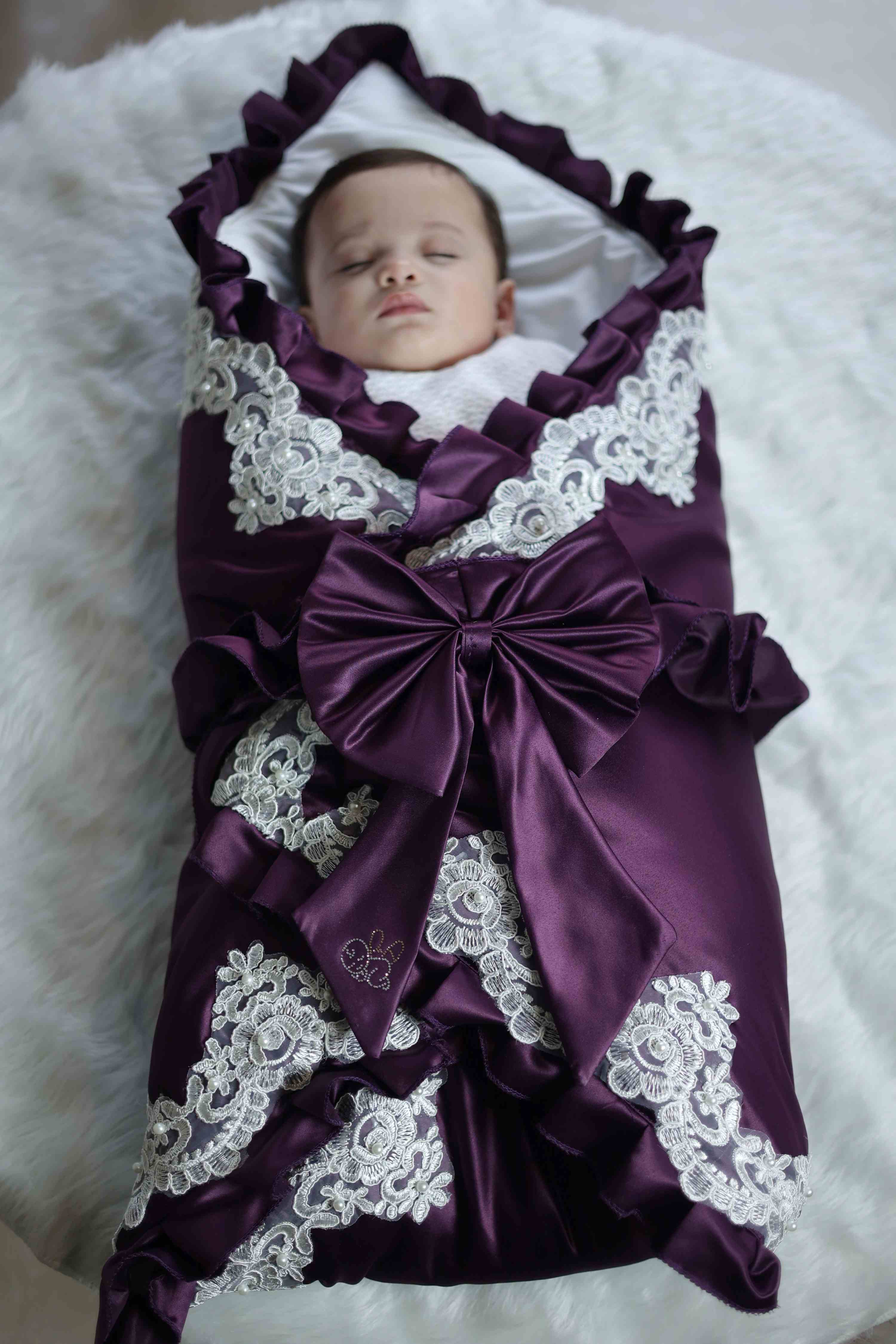 RoyalBloom Satin Baby Drape
