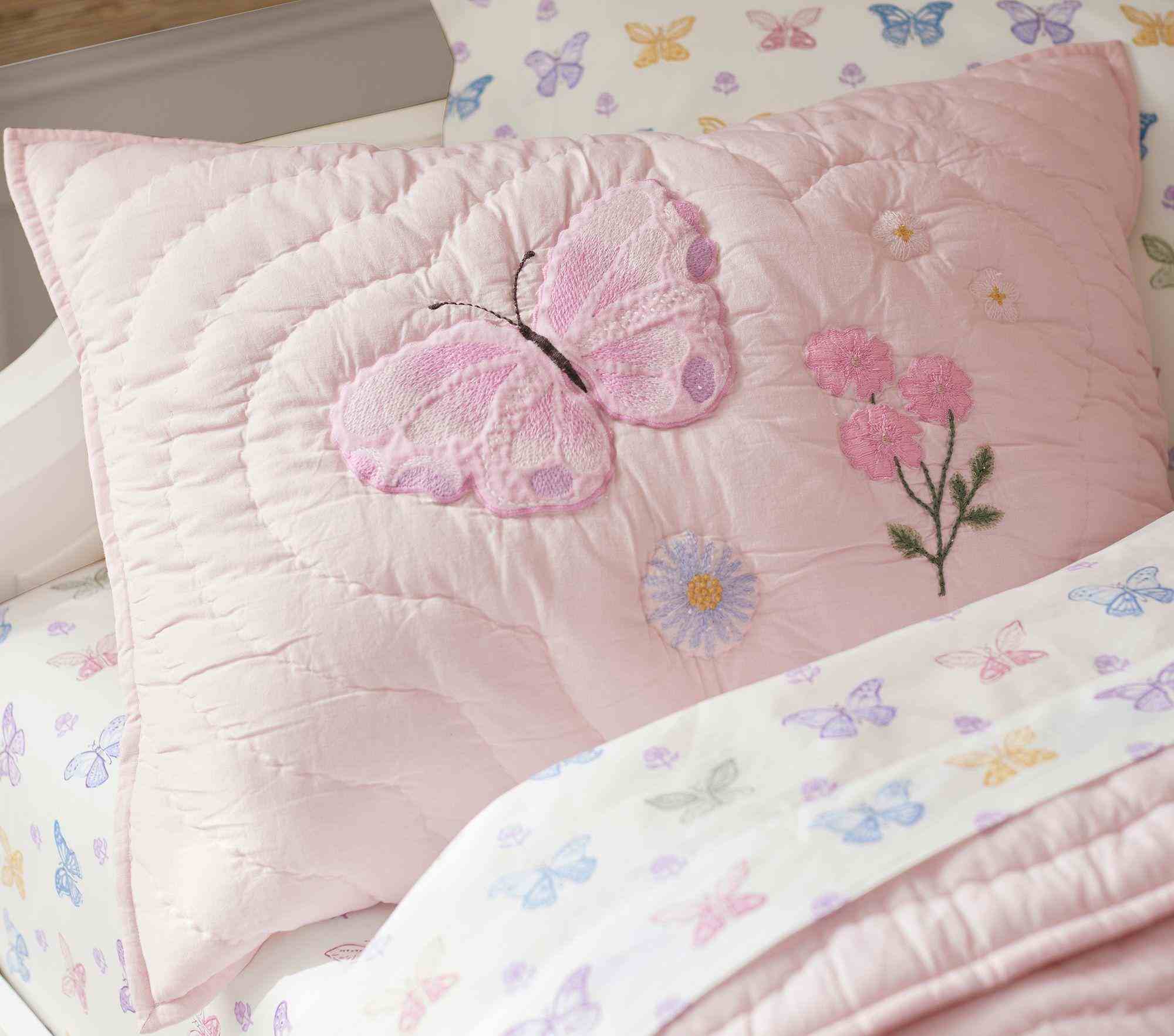 Wildflower Butterfly Quilt &bShams