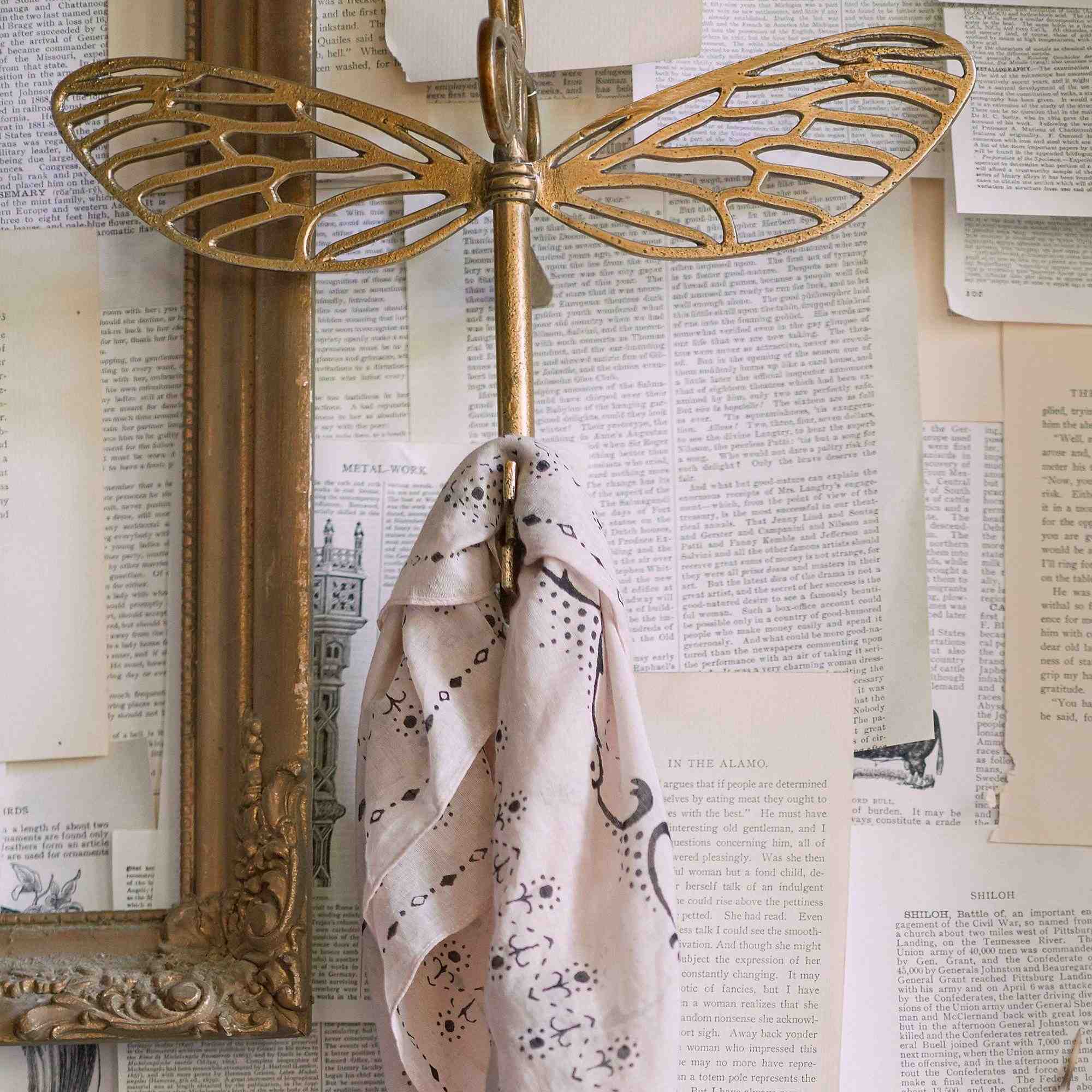 Harry Potter Flying Key Jewelry Hooks, Set of 3