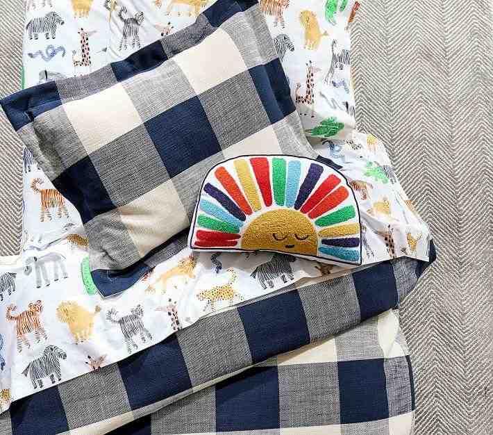 https://cdn.fynd.com/v2/falling-surf-7c8bb8/fyprod/wrkr/products/pictures/item/free/original/pottery-barn-kids/3095664/1/LDWcf67w26-7978138_2.jpg