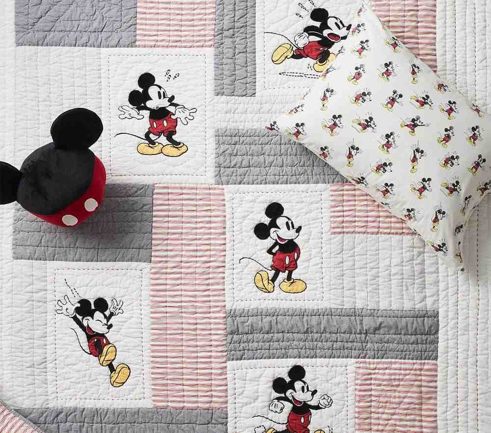 Disney Mickey Mouse Quilt & Standard Sham