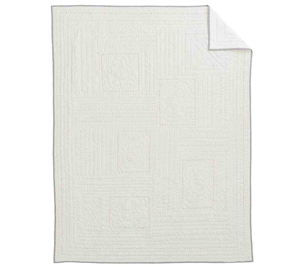 Disney Mickey Mouse Quilt & Standard Sham