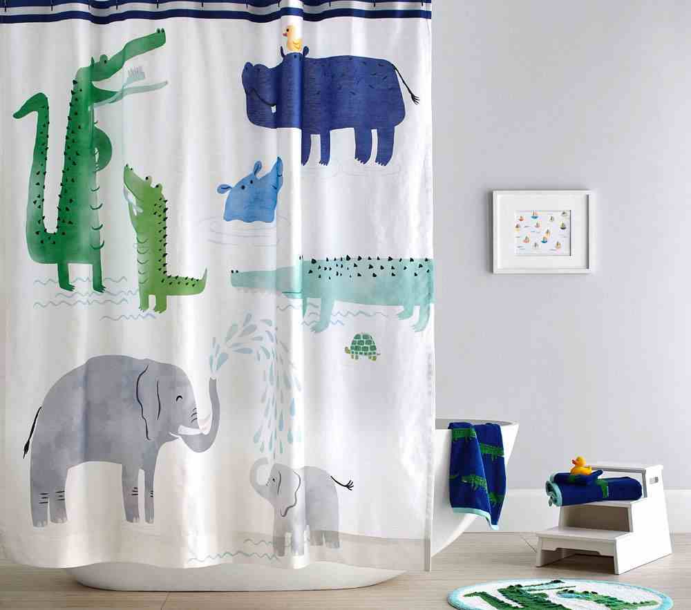 Alligator Jacquard Towel Collection