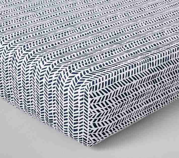 Broken Arrow Organic Crib Fitted Sheet