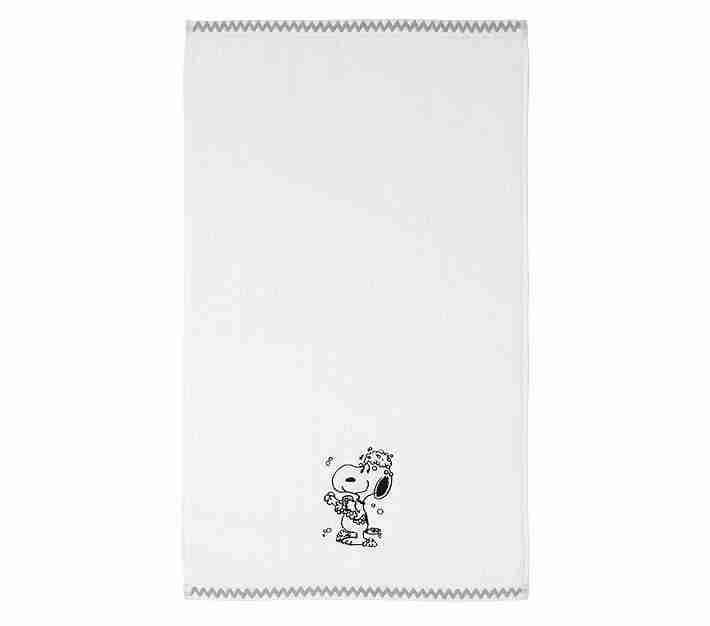 Peanuts Bath Towel Collection