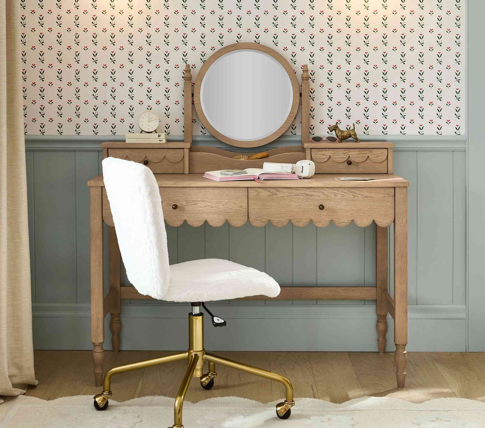 Pottery Barn Kids | Penny Vanity Desk Collection (47")
