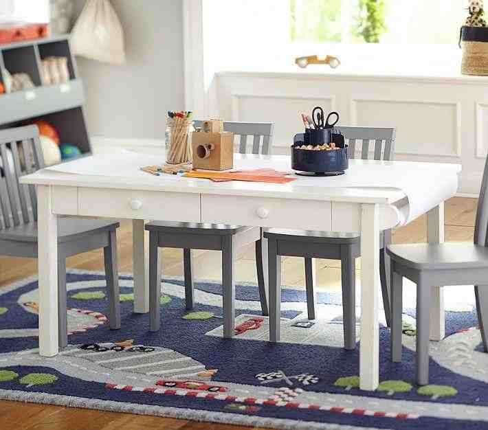 Carolina Craft Play Table