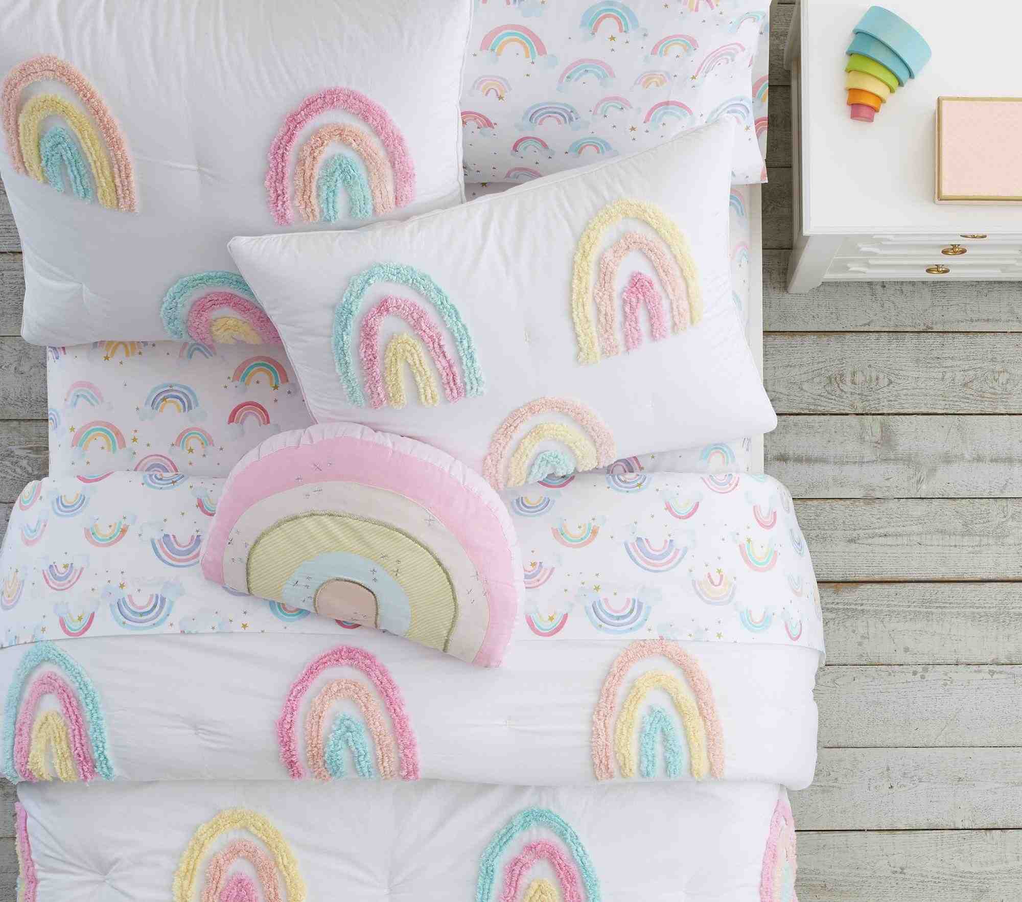 Candlewick Rainbow ComforterTwinMulti