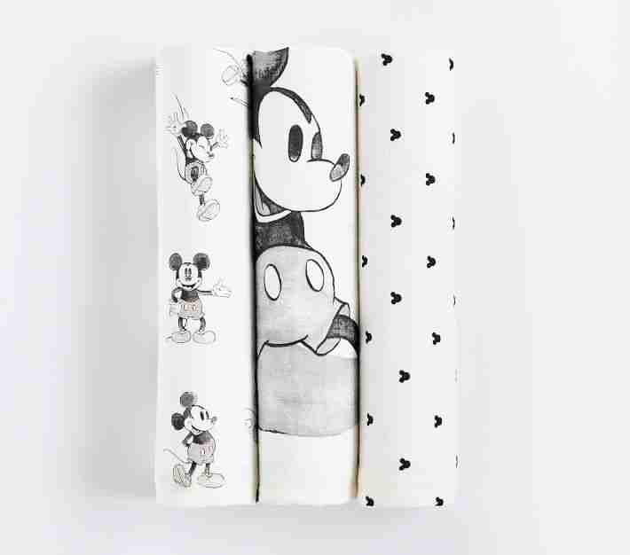 Disney Mickey And Minnie Mouse Organic Swaddle Set