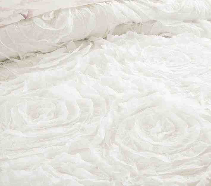 Monique Lhuillier Rosette Quilt & Shams