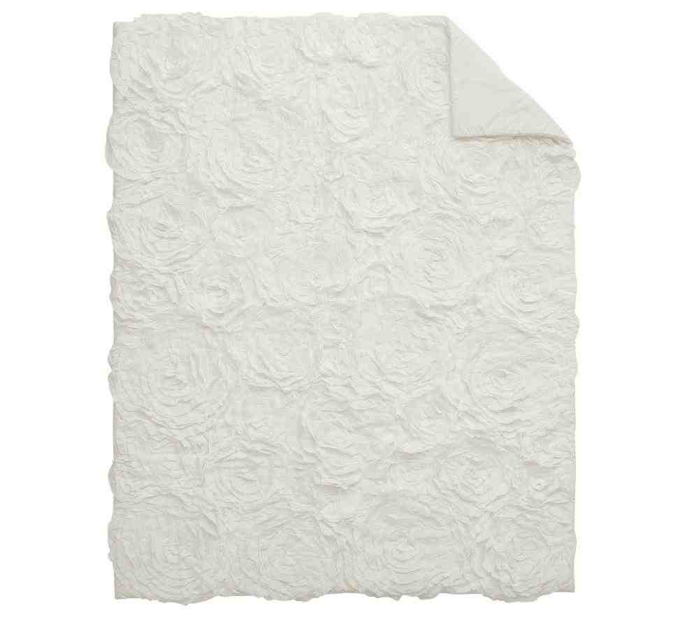 Monique Lhuillier Rosette Quilt & Shams