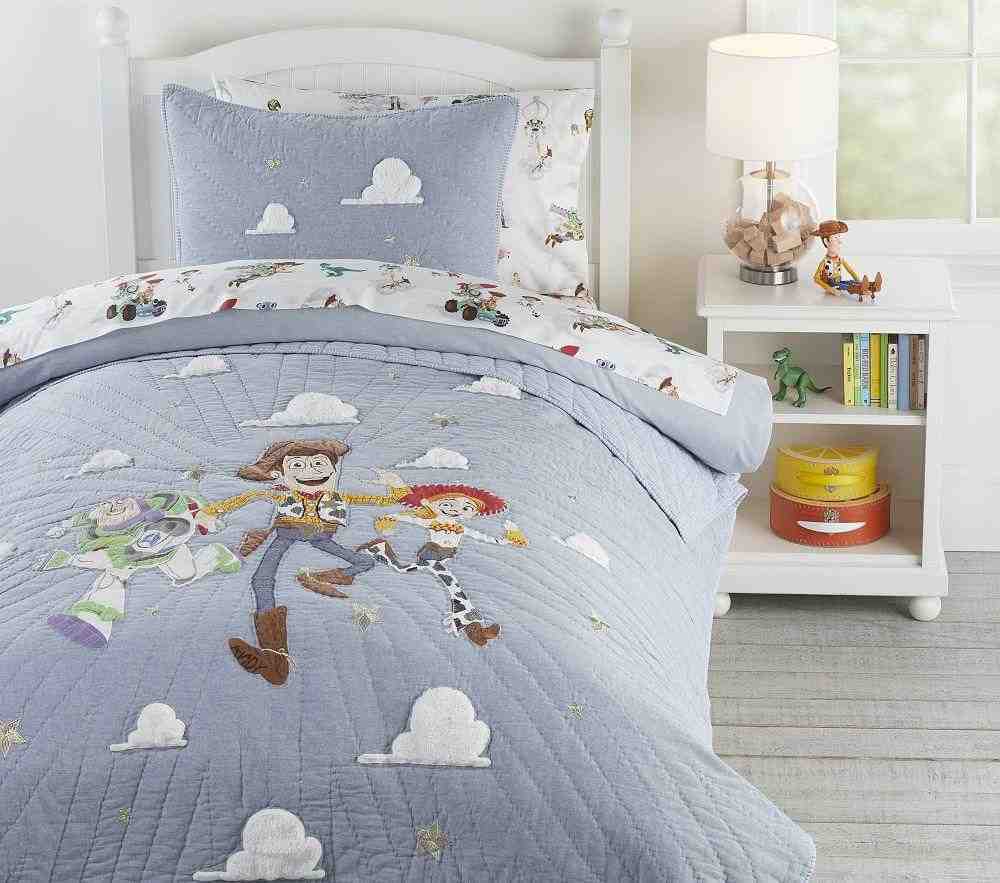 Disney and Pixar Toy Story Quilt & Standard Sham