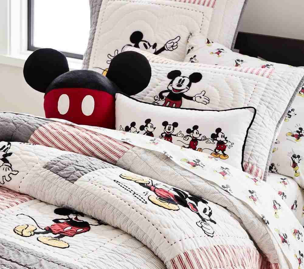 Disney Mickey Mouse Organic Sheet Set & Pillowcases