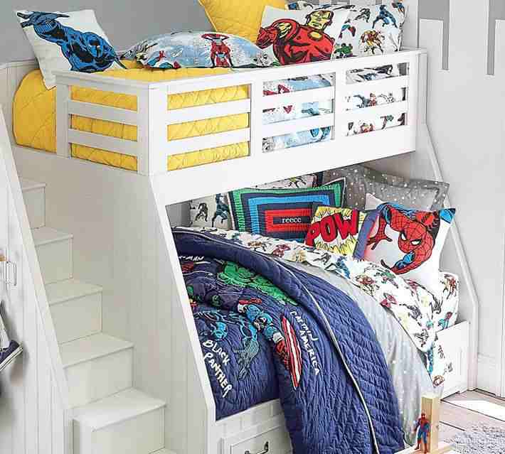 Glow-in-the-Dark Marvel Heroes Sheet Set & Pillowcases