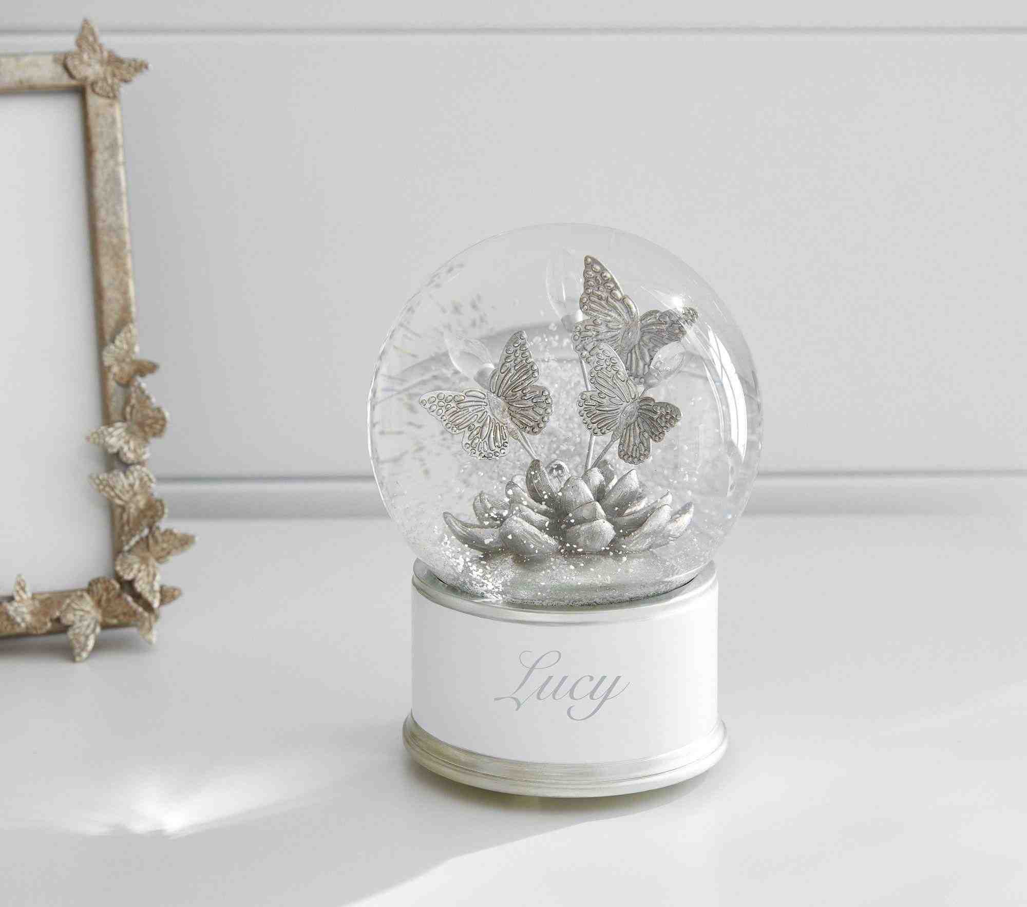 ML Light Up Musical Snowglobe