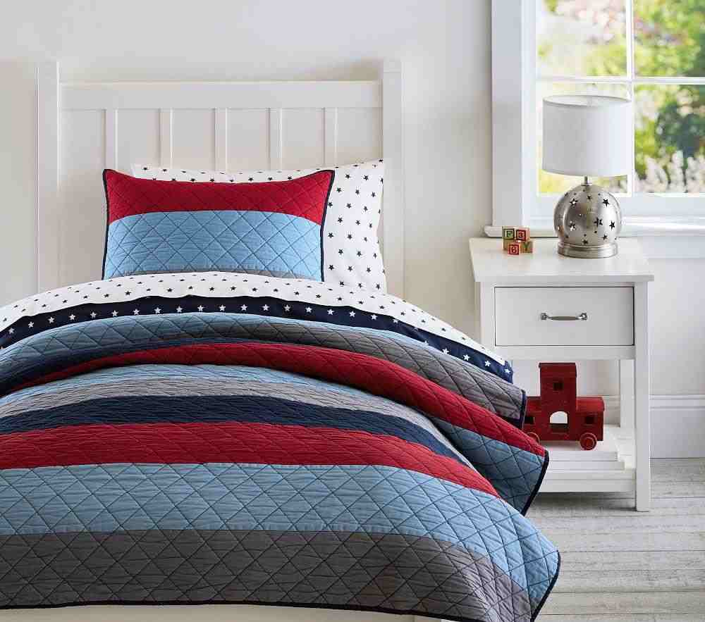 Block Stripe Quilt Navy