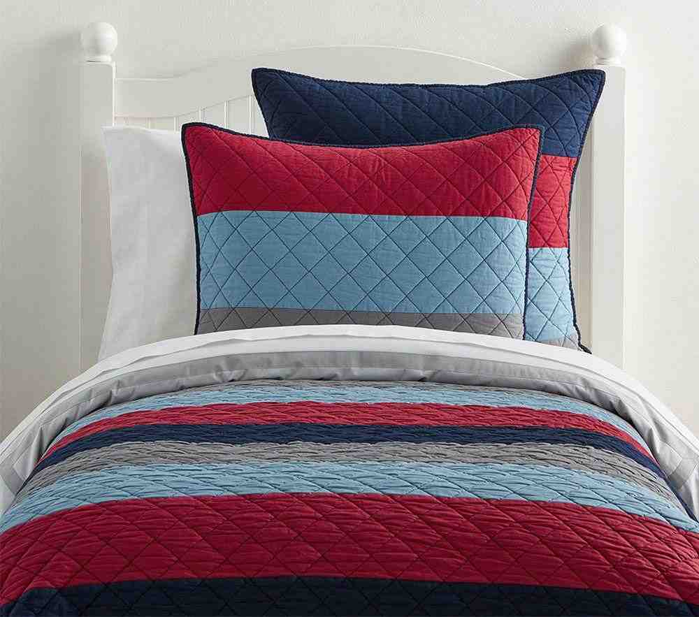 Block Stripe Quilt Navy