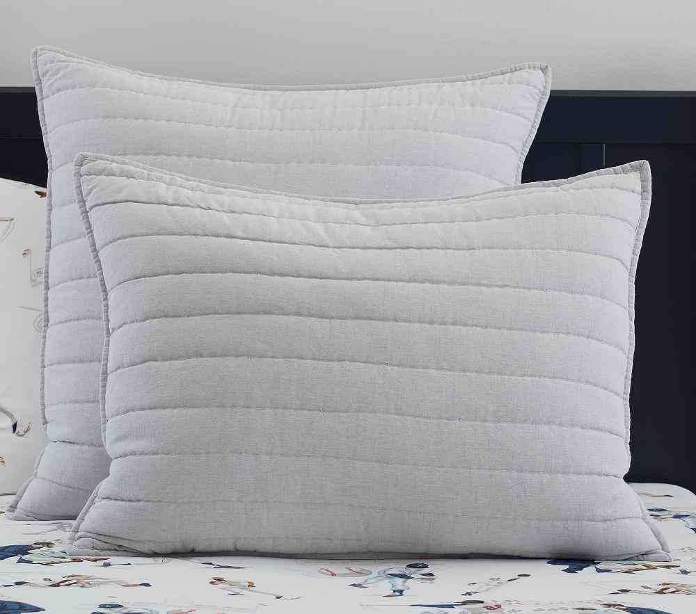 Branson Quilt & Standard Sham