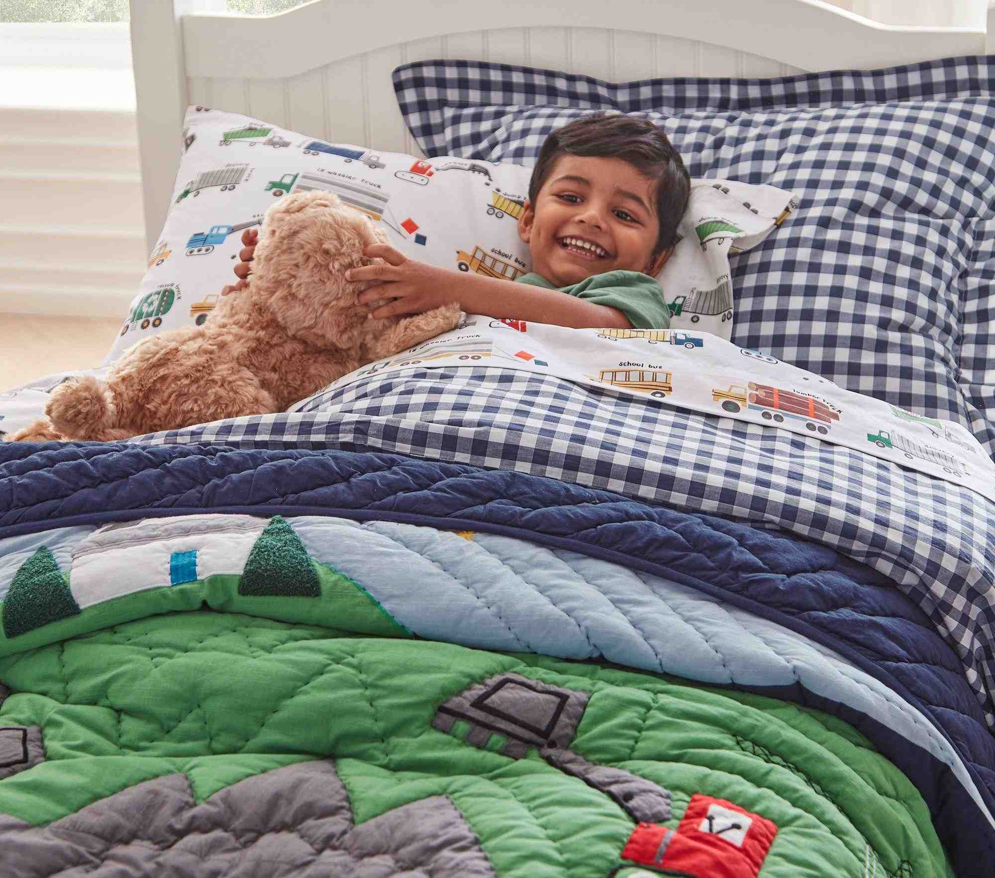 Big Adventure Quilt & Shams